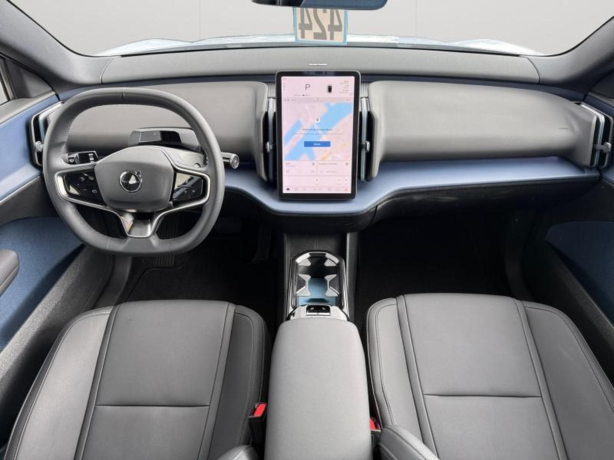 Volvo EX30 Plus Extended Range / Electrique (2024) - Foto 3