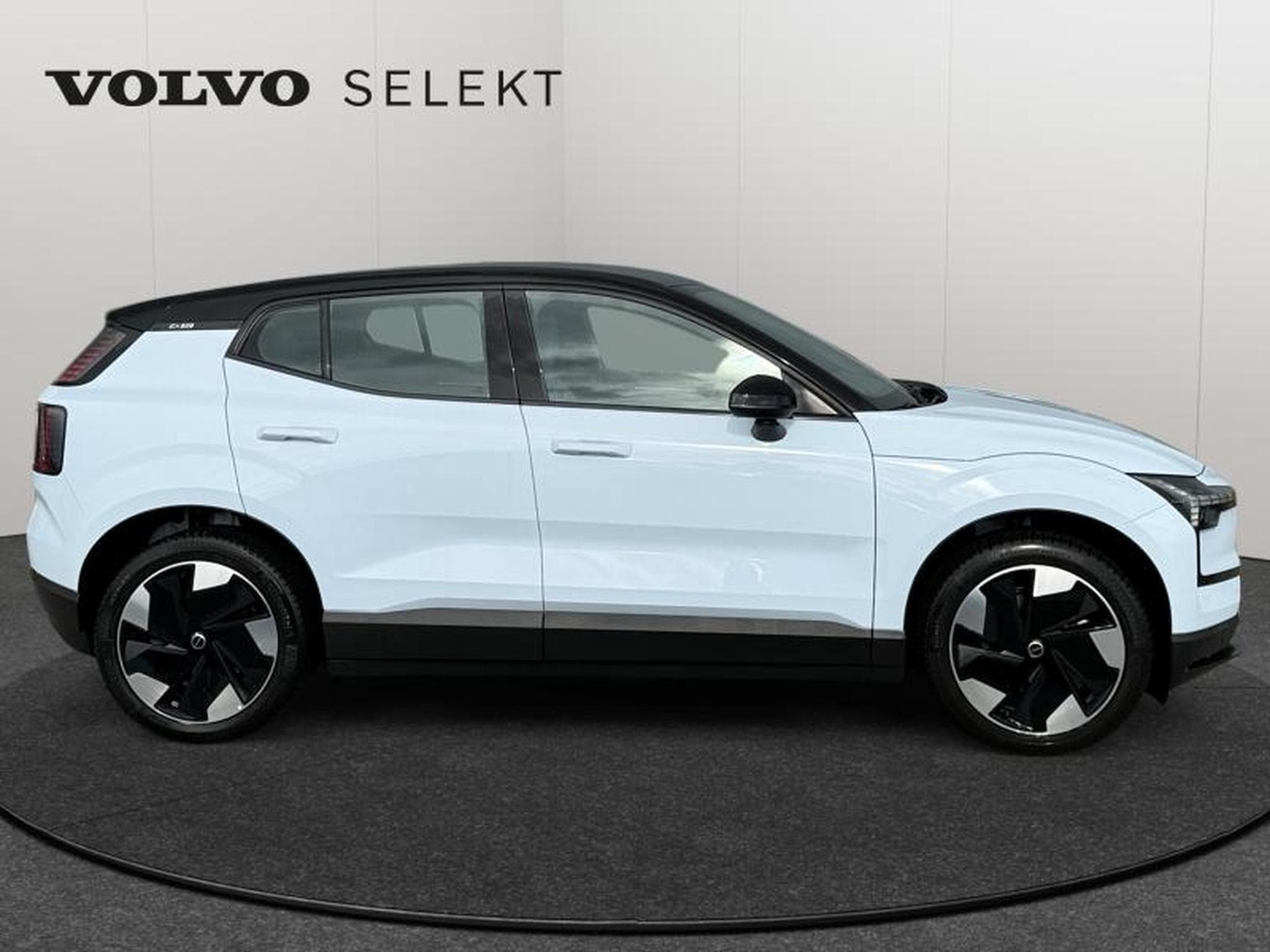Volvo EX30 Plus Extended Range / Electrique (2024) - Foto 7