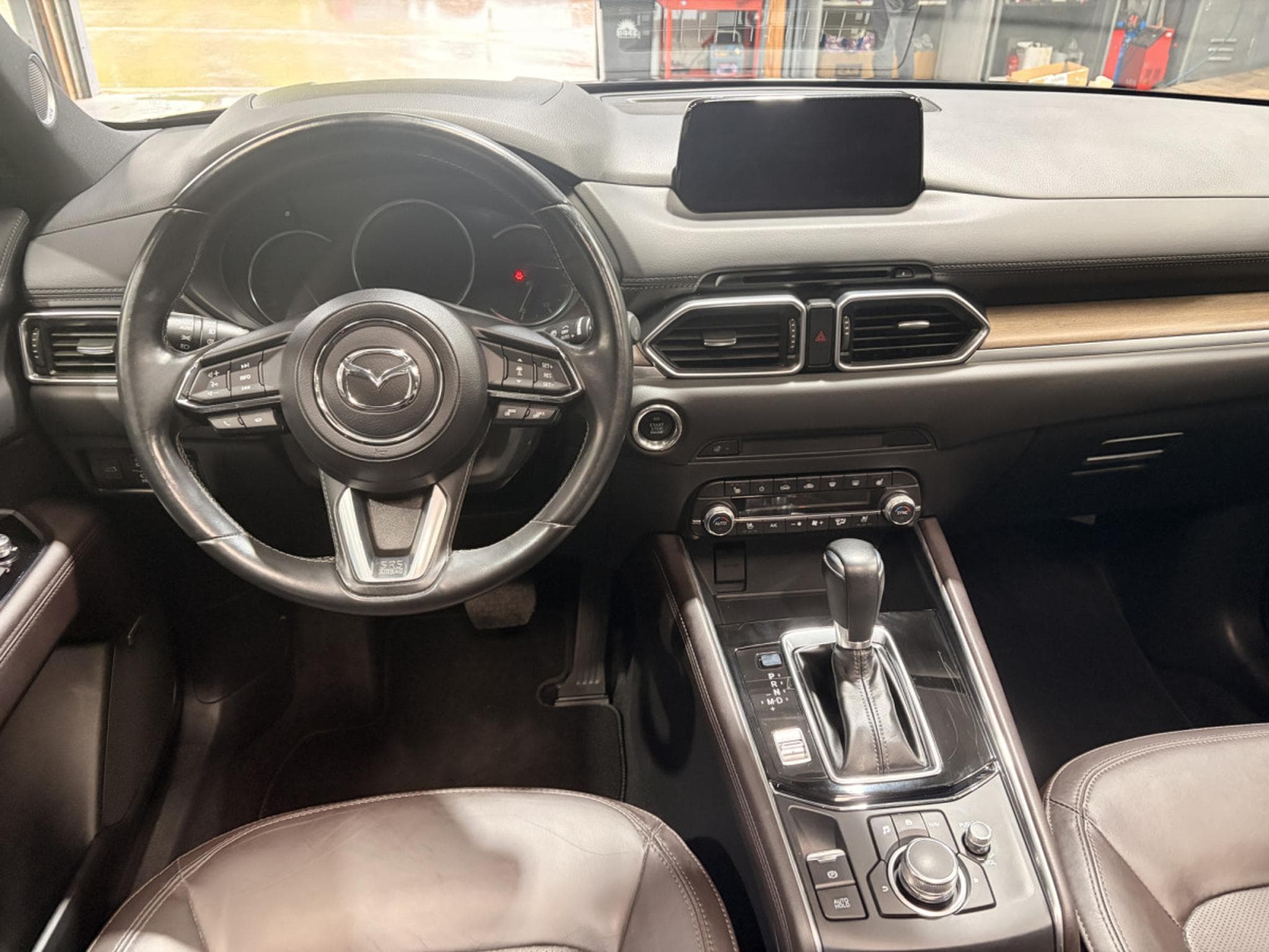 Mazda CX-5 2.5 Skyactiv-G AWD Luxury (2019) - Photo 9