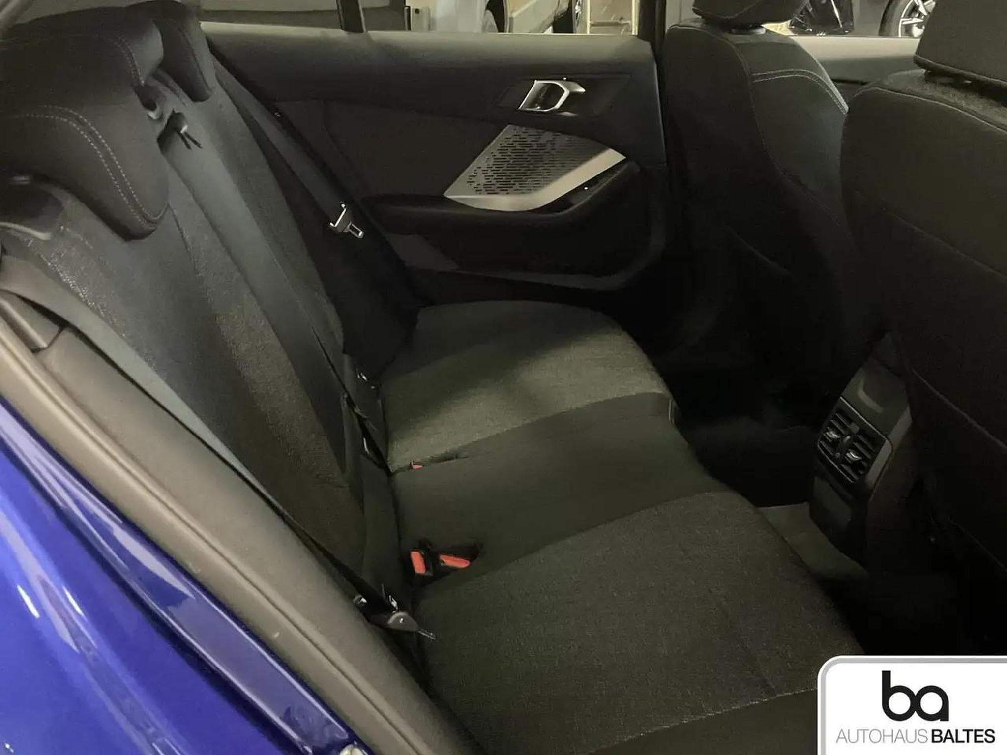 BMW 120 (2025) - Photo 6