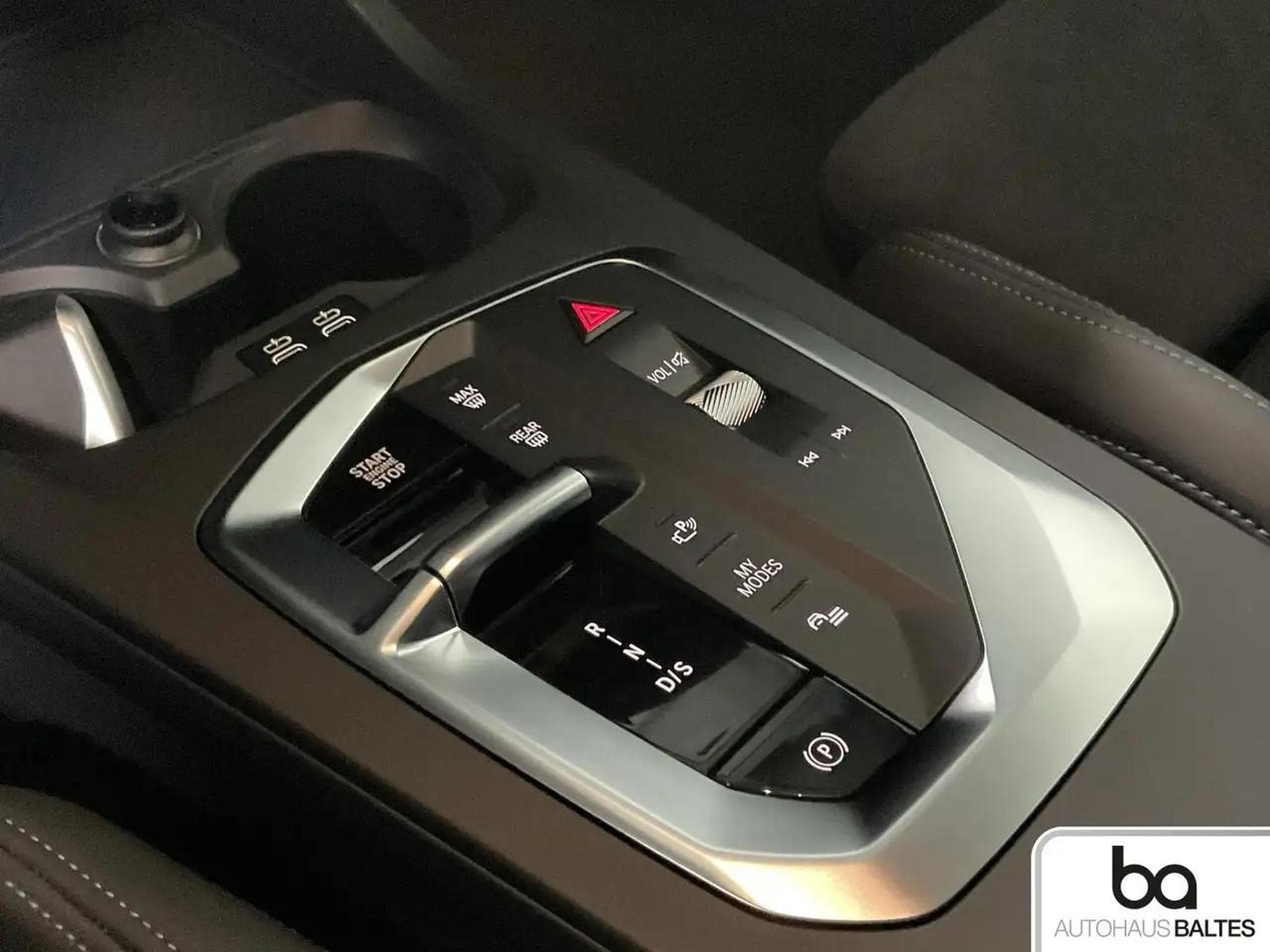 BMW 120 (2025) - Photo 10