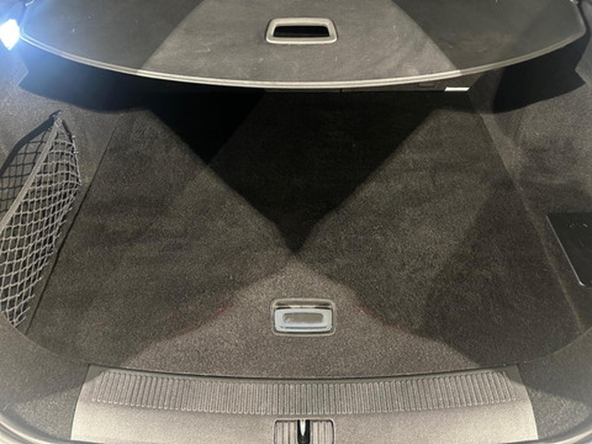 MG Marvel R LUXURY (2023) - Photo 12