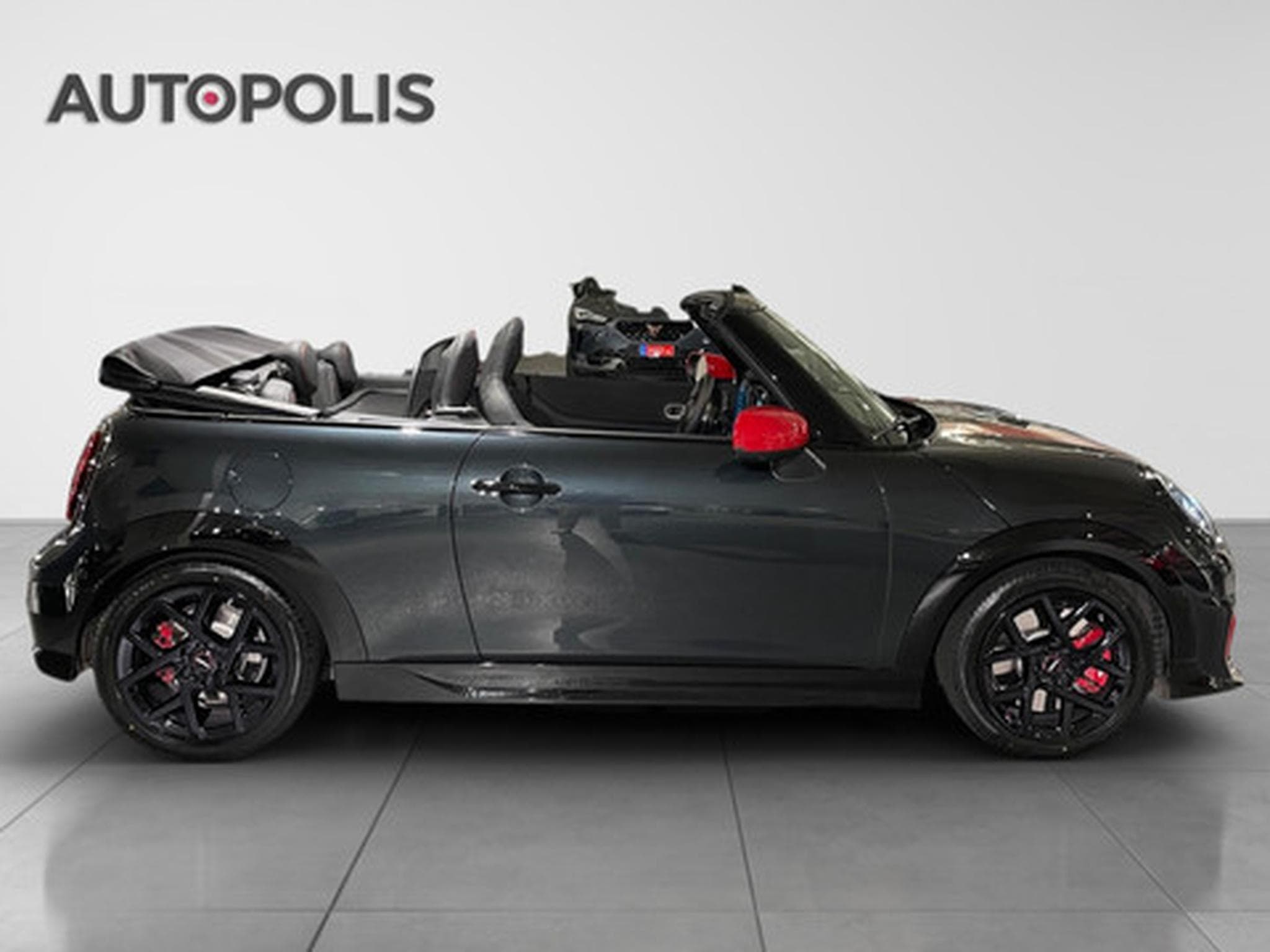 Mini Cooper John Cooper Works (2025) - Photo 18