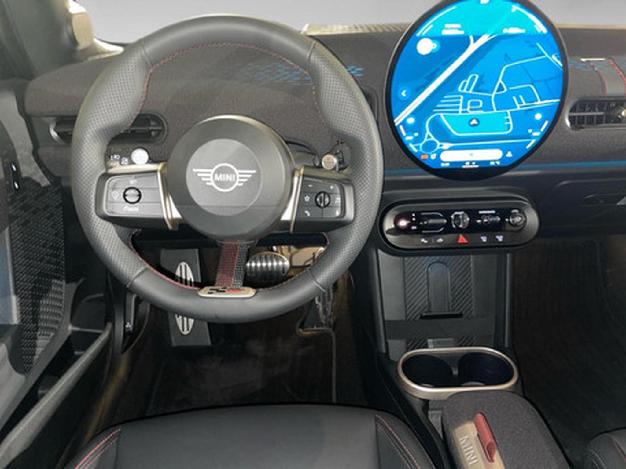 Mini Cooper John Cooper Works (2025) - Photo 6