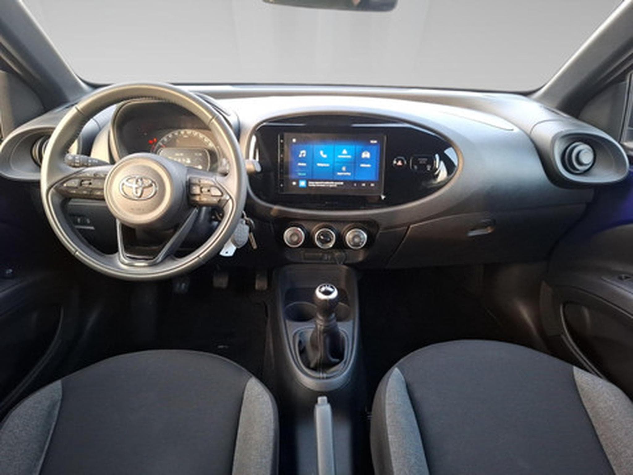 Toyota Aygo 1.0 VVT-i Play (2024) - Photo 5
