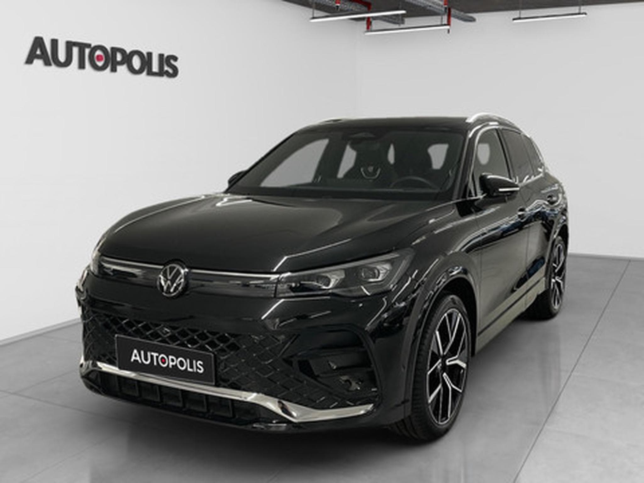 VW Tiguan 1.5 eHybrid R-Line DSG (2024) - Photo 19