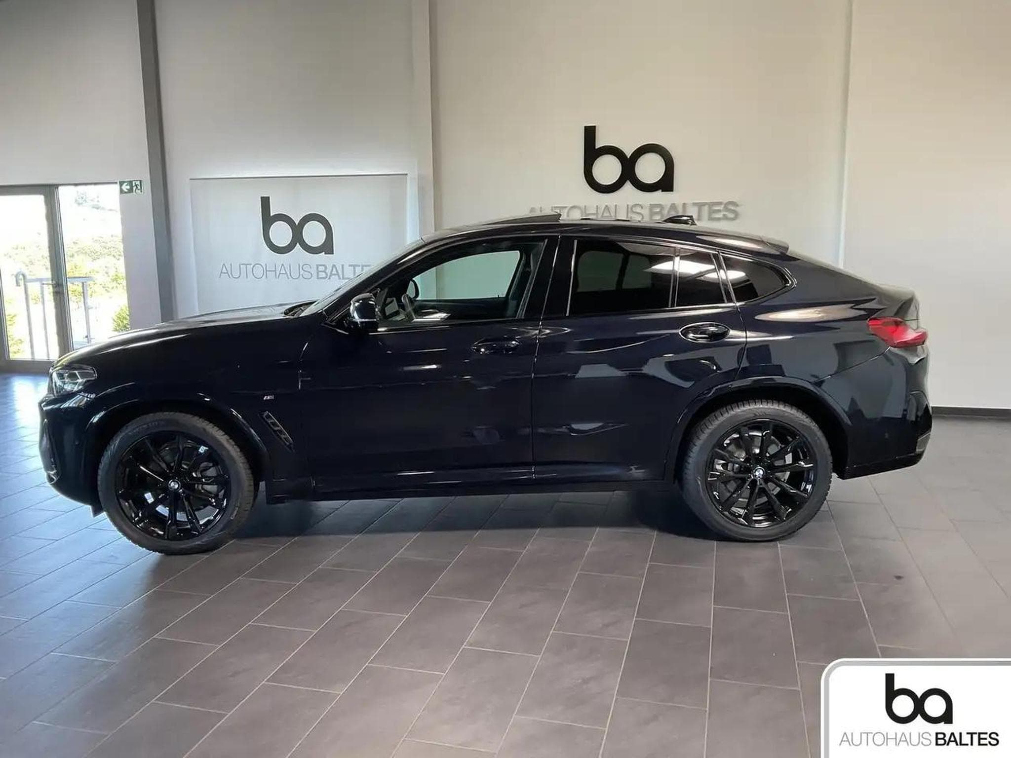 BMW X4 (2025) - Photo 3