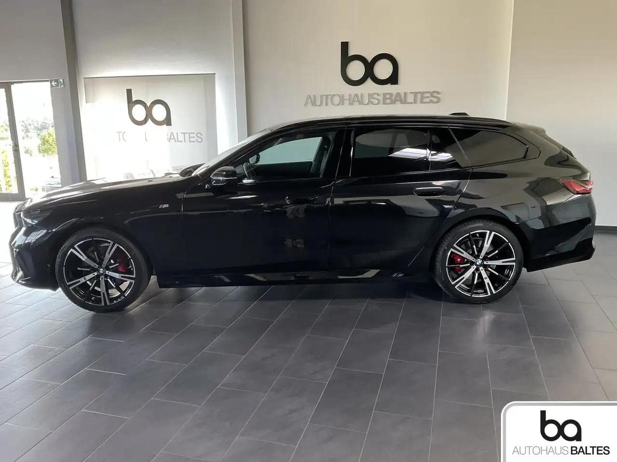 BMW 520 (2025) - Photo 3