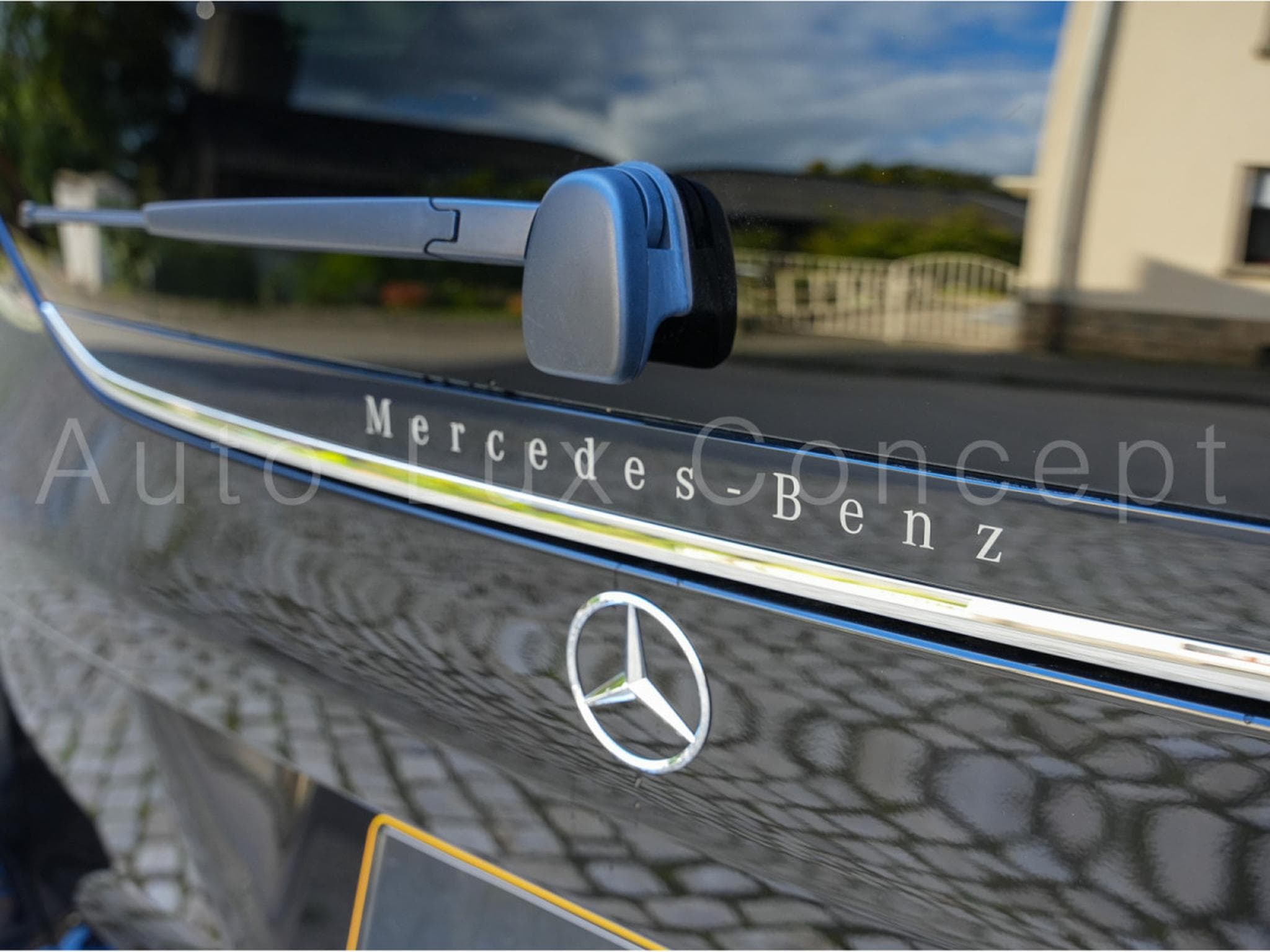 Mercedes V 300 d AMG Line L2 (2025) - Photo 20