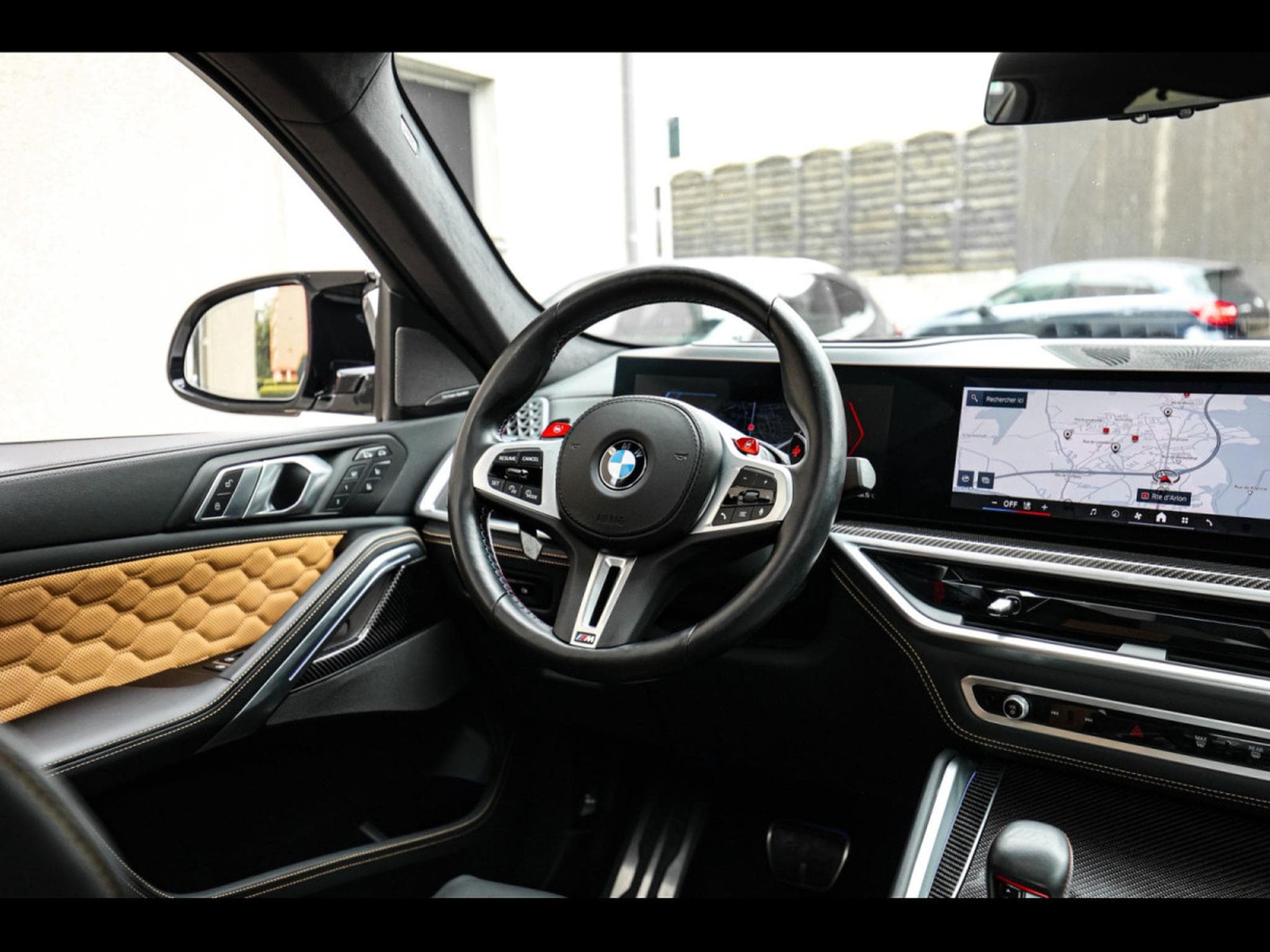 BMW X6M COMPETITION 4.4 (625 CH) STEPTRONIC XDRIVE – MINERALWEISS ME (2023) - Photo 23