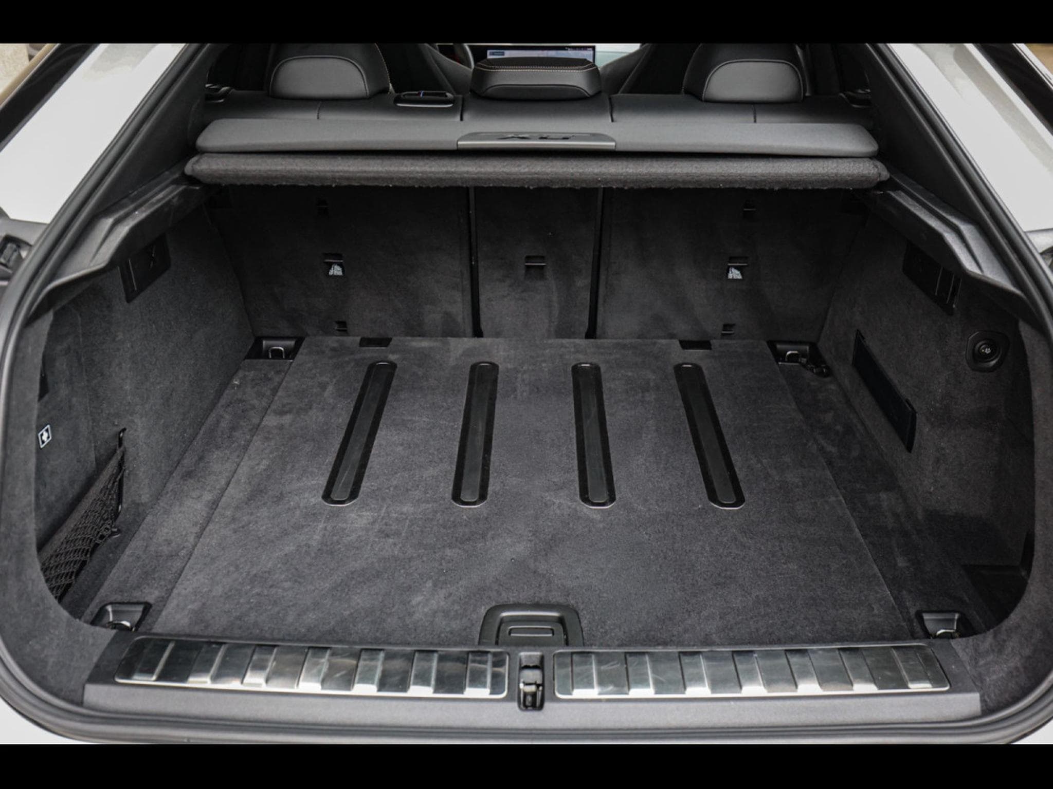 BMW X6 M COMPETITION 4.4 (625 CH) STEPTRONIC XDRIVE – MINERALWEISS (2023) - Photo 16