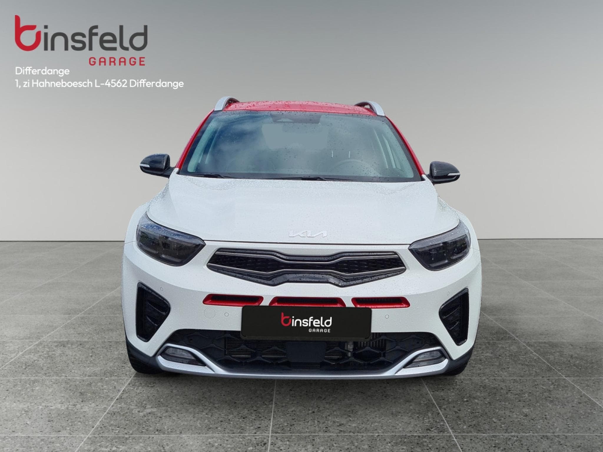 Kia Stonic GT Line 1.0T 120 ISG MHEV 7DCT (2023) - Photo 8