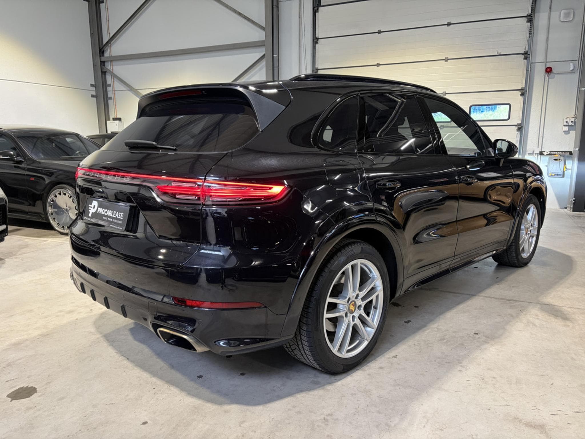 Porsche Cayenne 3.0 V6/PANORAMA/KAMERA/ (2018) - Photo 11