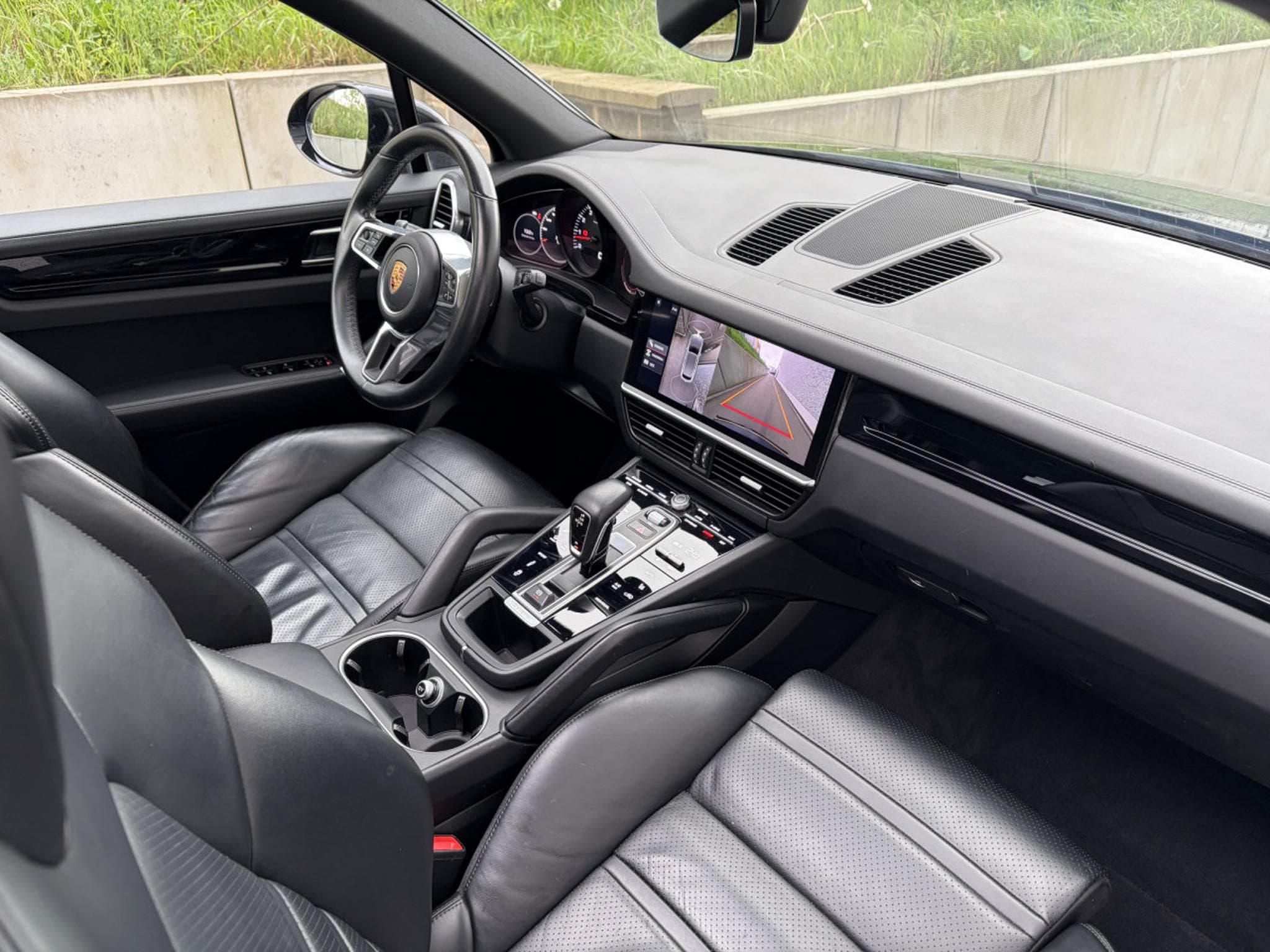 Porsche Cayenne 3.0 V6/PANORAMA/KAMERA/ (2018) - Photo 12