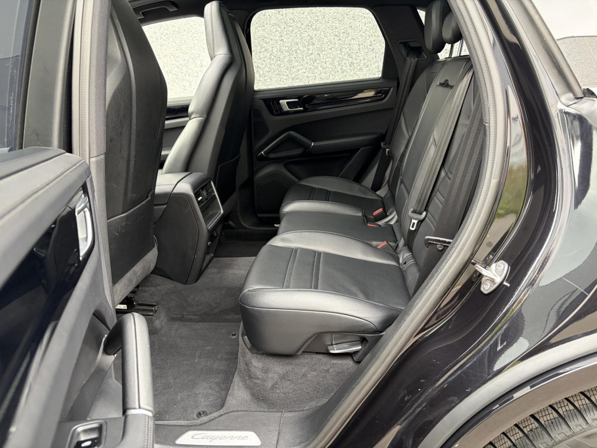 Porsche Cayenne 3.0 V6/PANORAMA/KAMERA/ (2018) - Photo 15