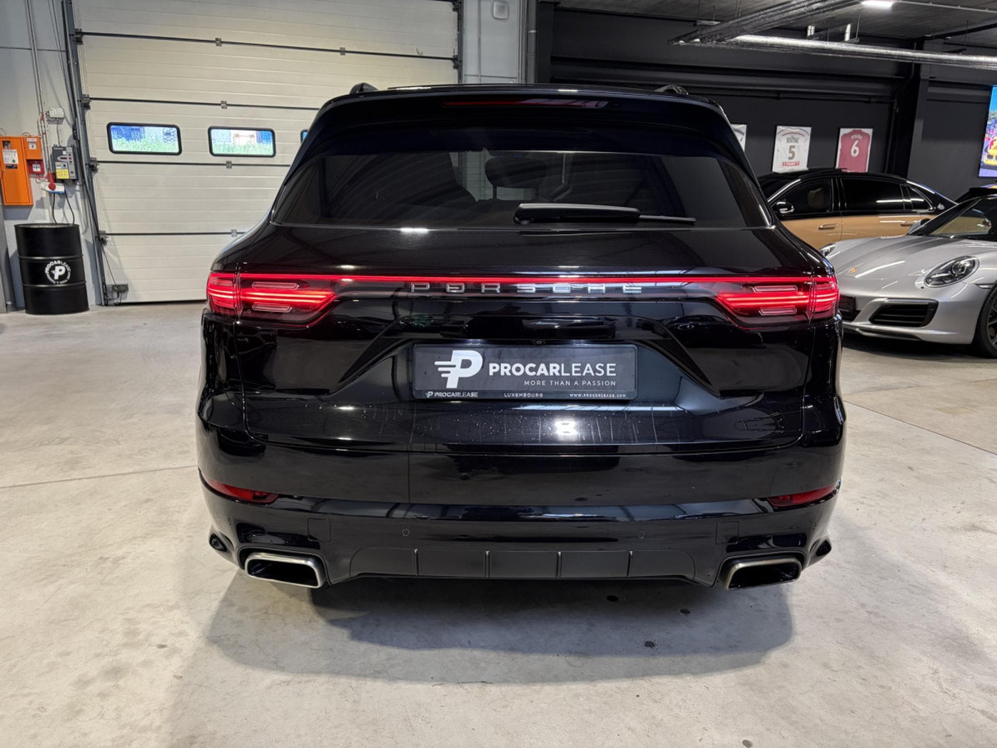 Porsche Cayenne 3.0 V6/PANORAMA/KAMERA/ (2018) - Photo 9