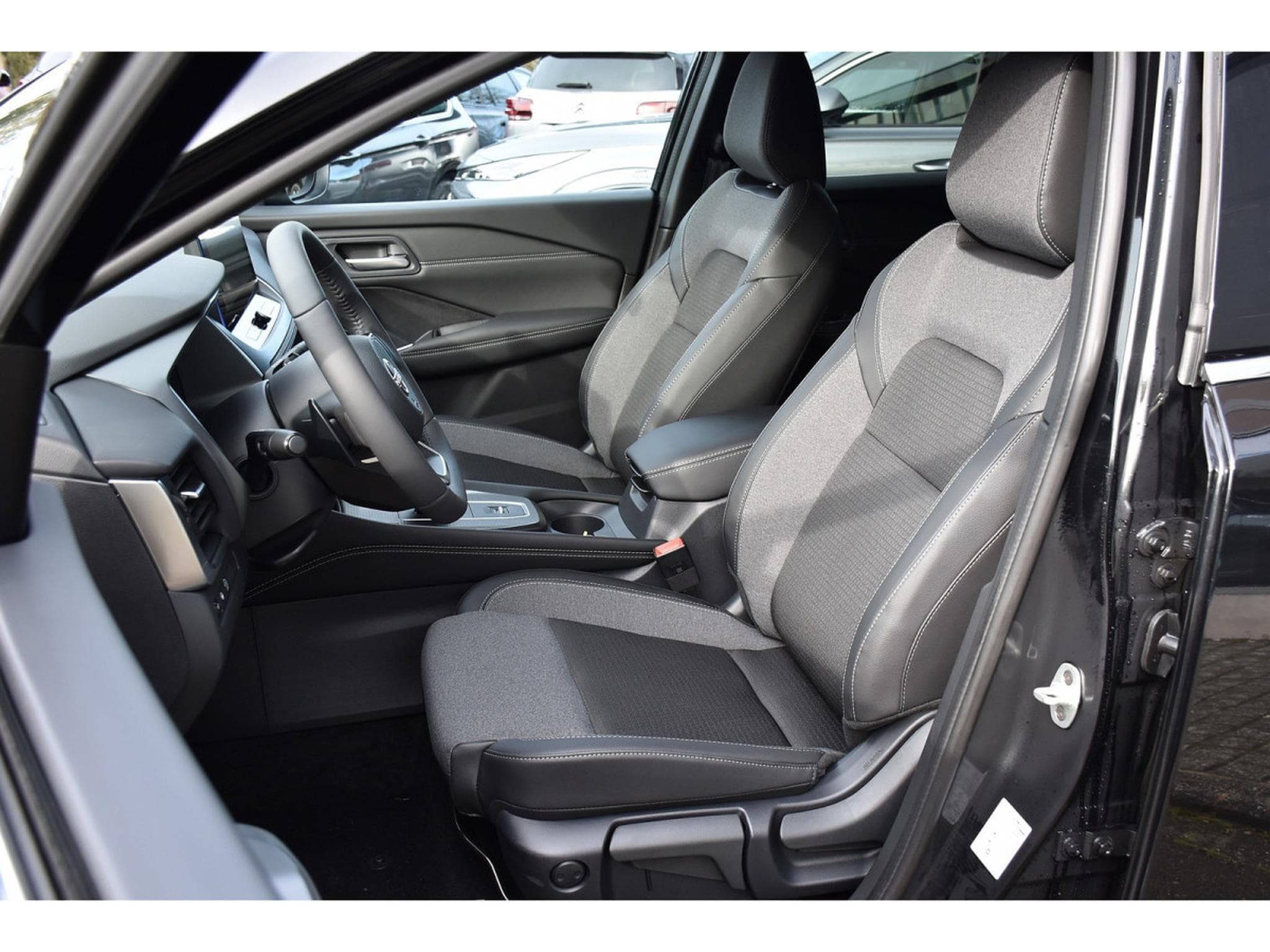 Nissan Qashqai 1.3 DIG-T MHEV N-Connecta Xtronic COLD PACK NEUF (2026) - Photo 6
