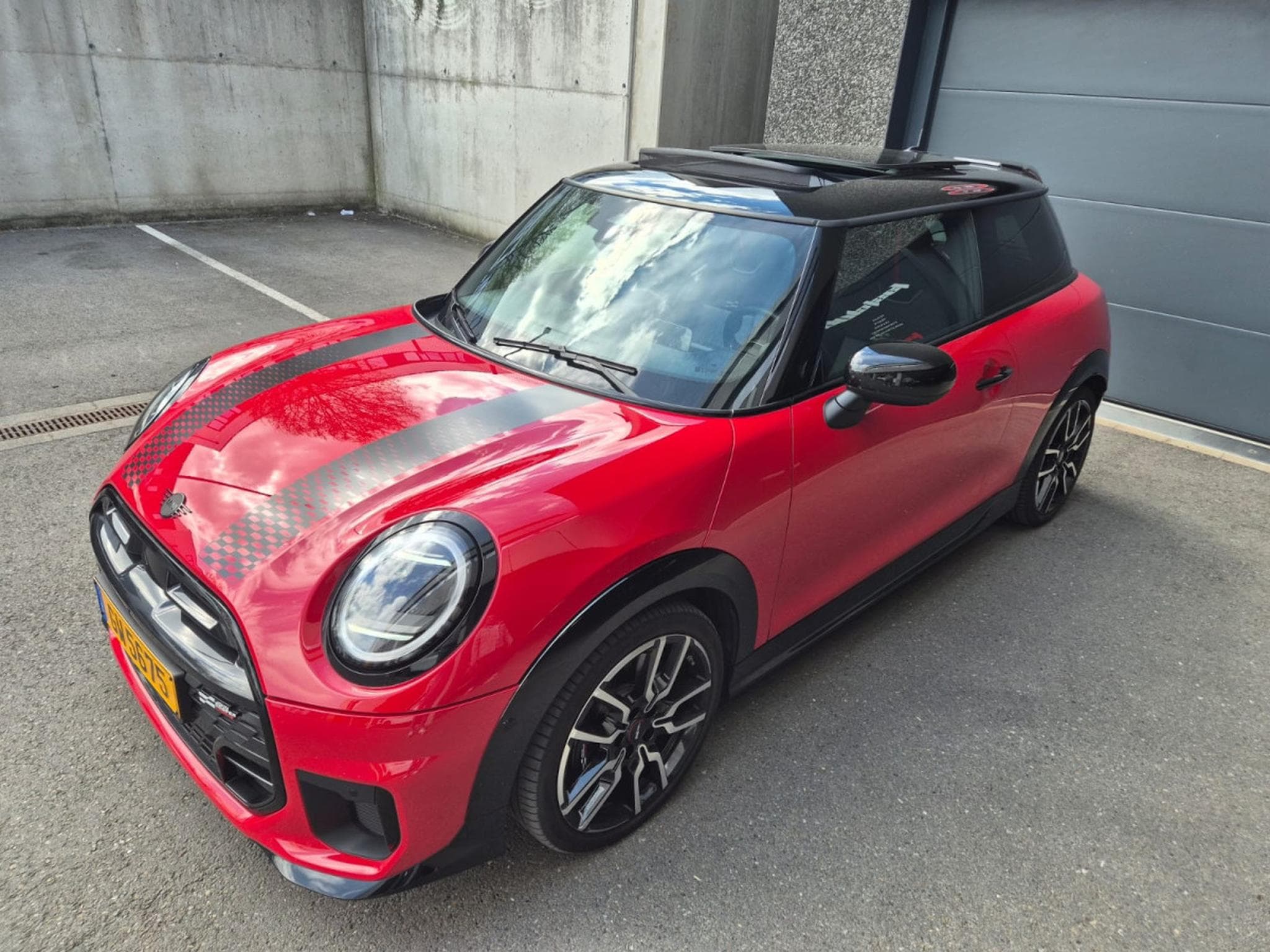 Mini Cooper S Pack JCW IV (F66) 2.0 204 COOPER JCW FINITION DKG7 (2025) - Photo 15