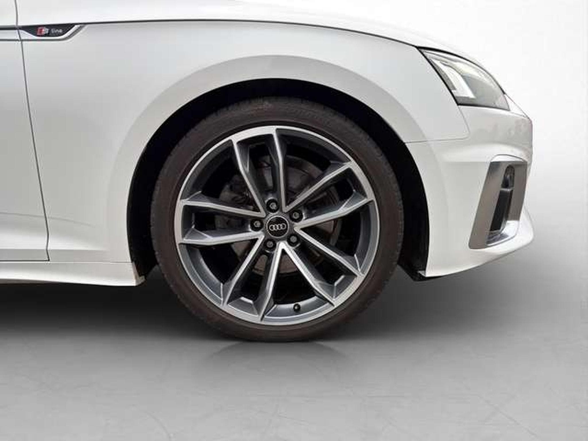 Audi A5 Cabriolet S line/19"/Navi/Matrix/SHZ (2023) - Foto 9