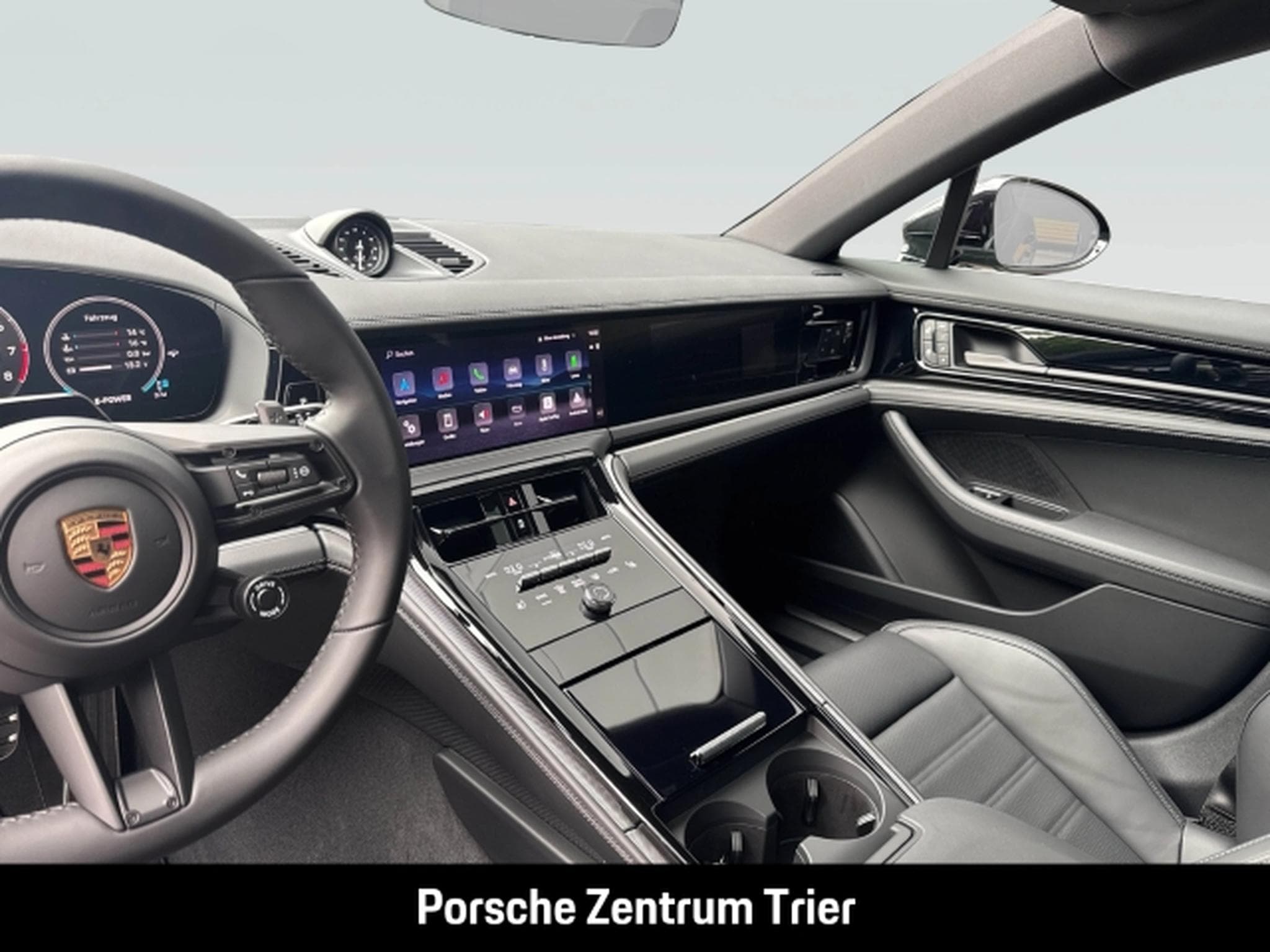 Porsche Panamera E-Hybrid (2026) - Photo 15