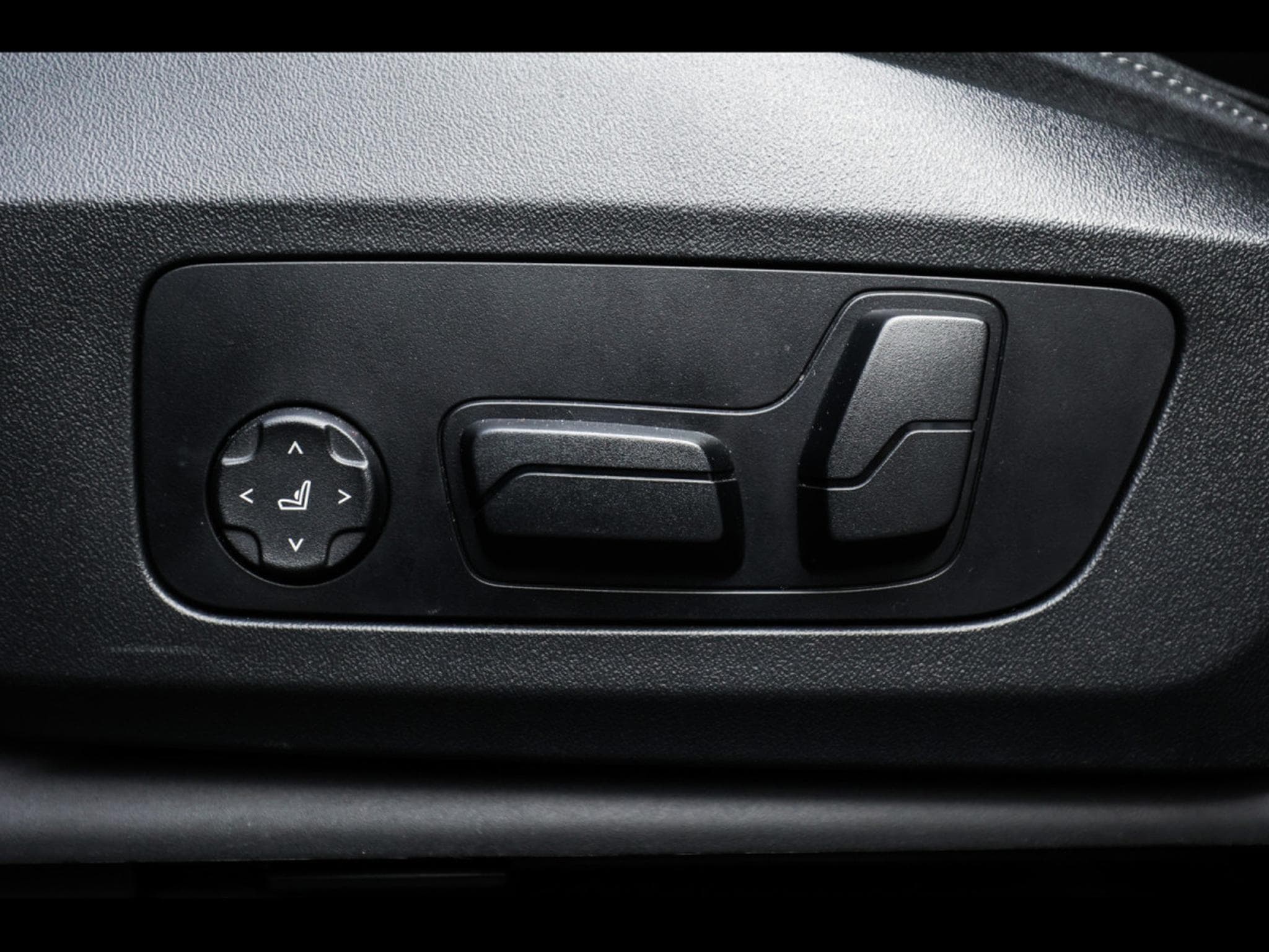 BMW 220 i°PACK INNOVATION (2023) - Photo 18