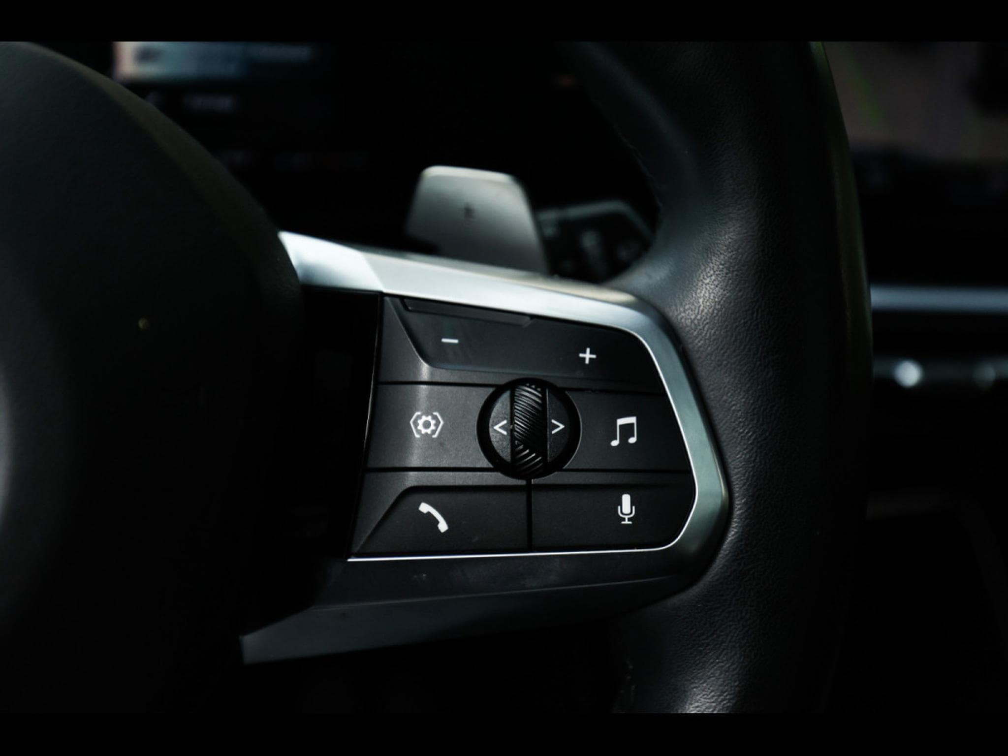 BMW 220 i°PACK INNOVATION (2023) - Photo 25