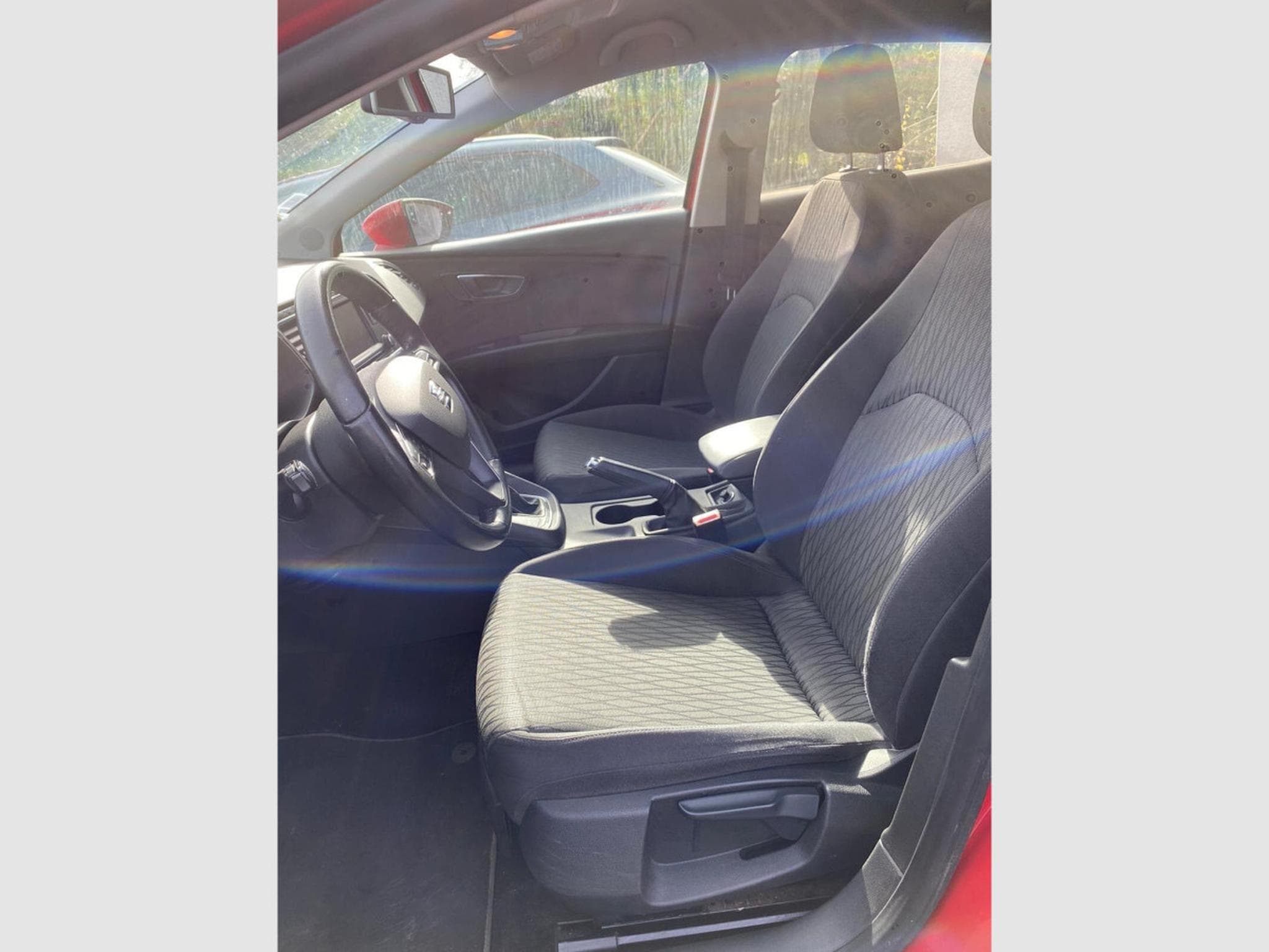 Seat Leon 1.2 tsi automatique 105 (2013) - Photo 9
