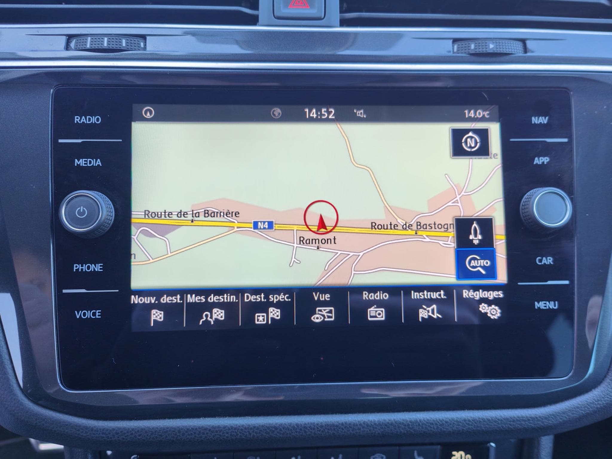 VW Tiguan 2.0 TDI DSG CARPLAY CAMERA GPS CRUISE ADAPTATIF (2020) - Foto 17