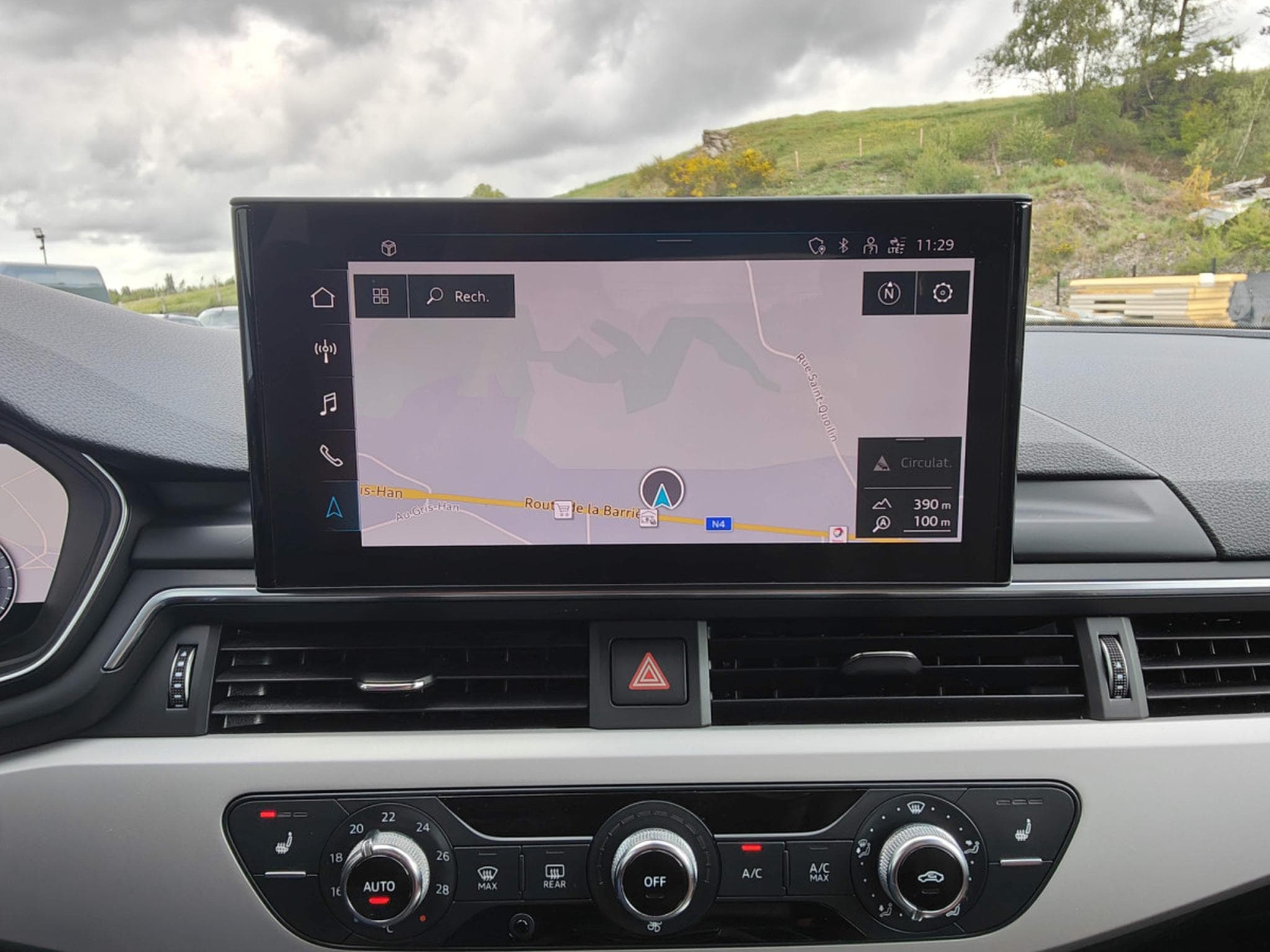 Audi A4 AVANT 35 TDI GPS ACC SIEGES CHAUFFANTS DIGITAL COCKPIT (2020) - Foto 25
