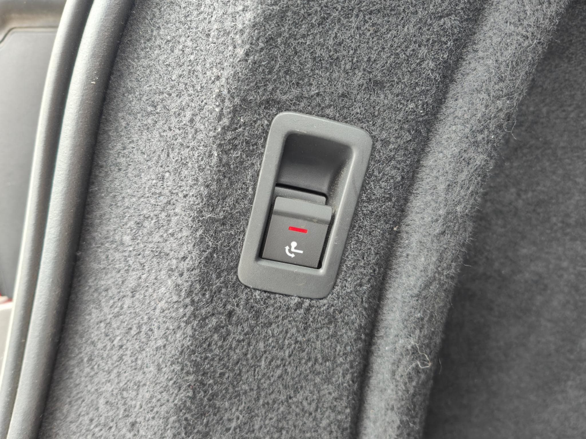 Audi A4 AVANT 35 TDI GPS ACC SIEGES CHAUFFANTS DIGITAL COCKPIT (2020) - Foto 29