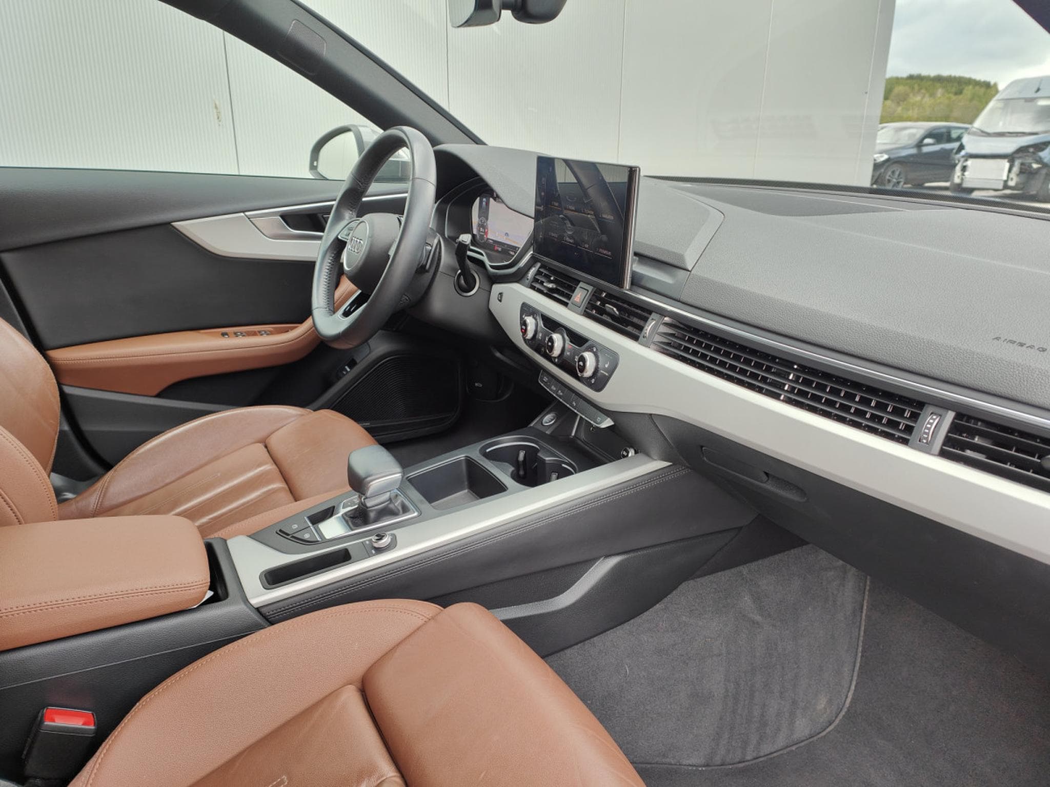 Audi A4 AVANT 35 TDI GPS ACC SIEGES CHAUFFANTS DIGITAL COCKPIT (2020) - Foto 7