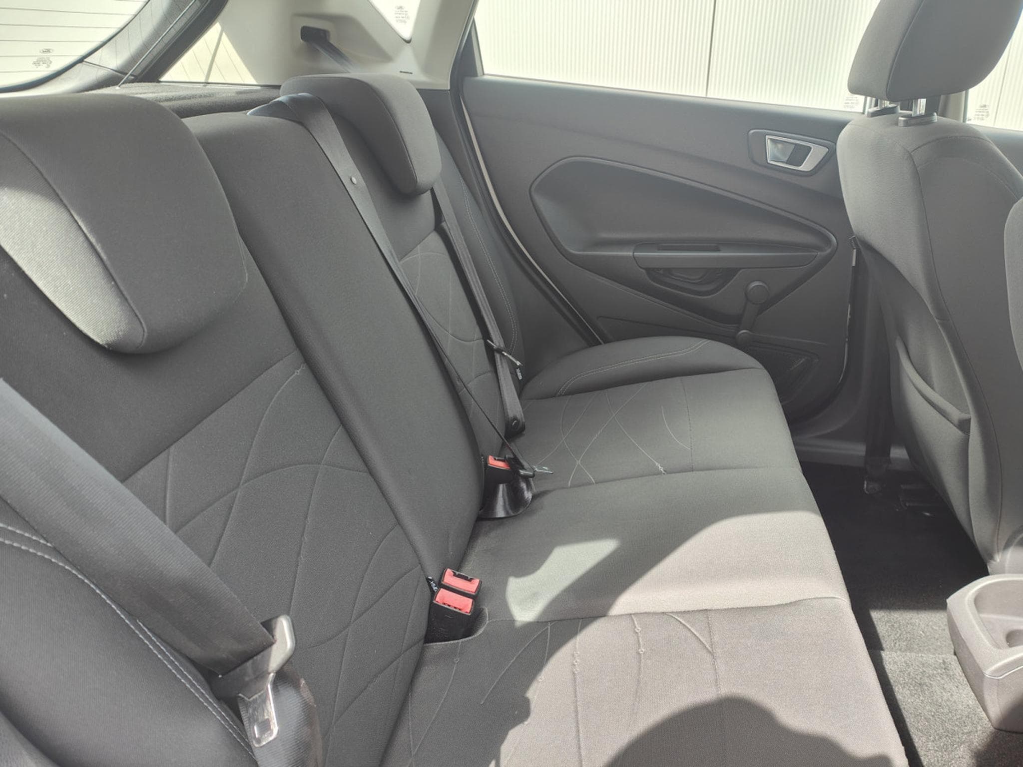 Ford Fiesta 1.5 TDCI 5 PORTES CLIM BLUETOOTH (2016) - Foto 9