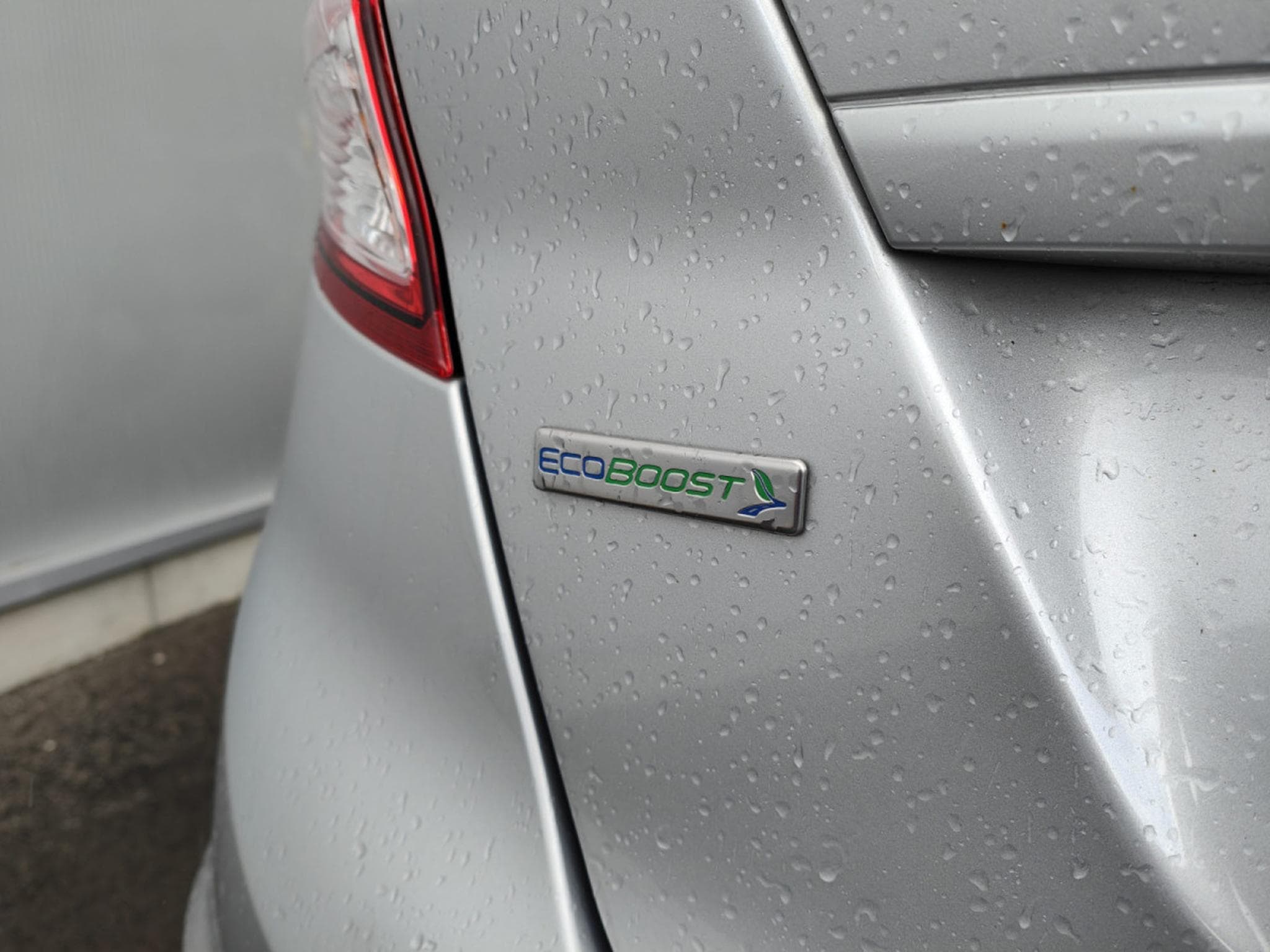 Ford Fiesta 1.0 ECOBOOST 5 PORTES CLIM BLUETOOTH (2016) - Foto 23