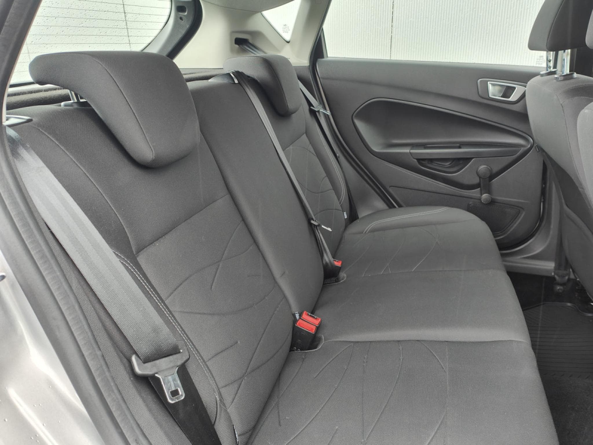 Ford Fiesta 1.0 ECOBOOST 5 PORTES CLIM BLUETOOTH (2016) - Foto 9