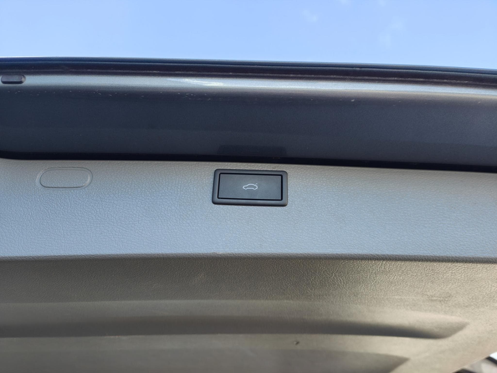 VW T6.1 2.0 TDI DSG 9 PLACES CARPLAY CAMERA GPS (2023) - Photo 12