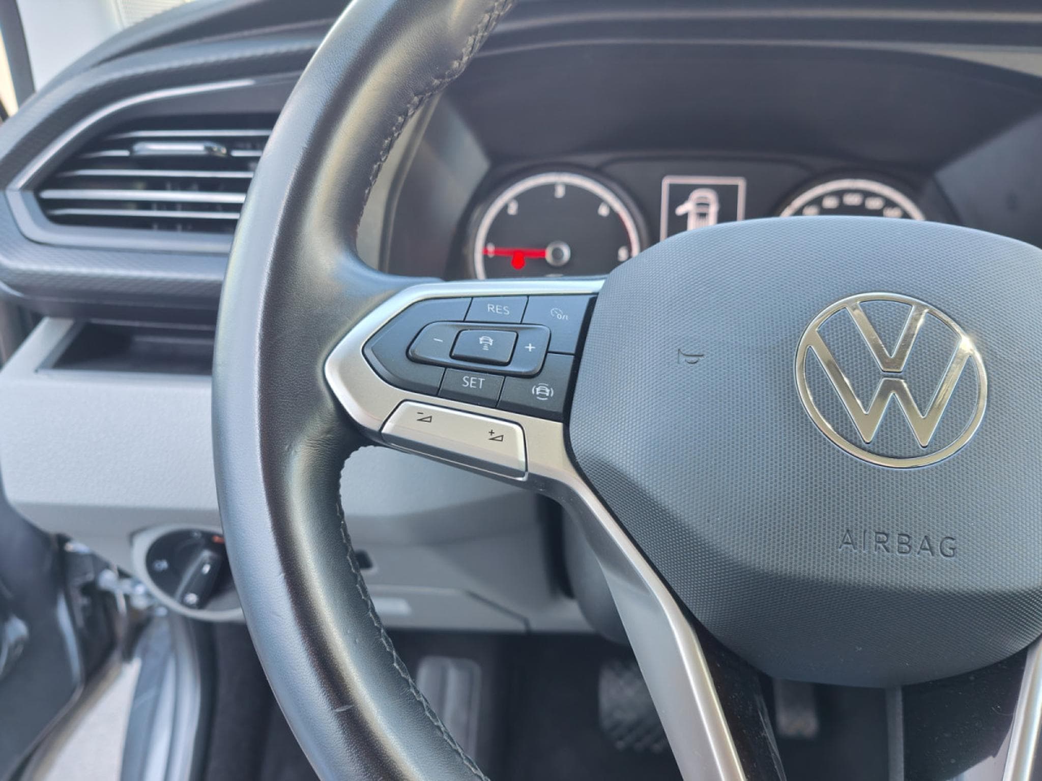 VW T6.1 2.0 TDI DSG 9 PLACES CARPLAY CAMERA GPS (2023) - Photo 23