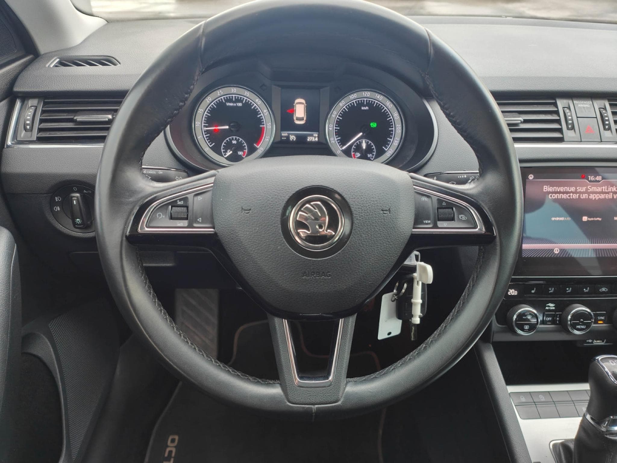 Skoda Octavia 1.6 TDI DSG CARPLAY APS AV/AR SIEGES CHAUFFANTS CRUISE (2019) - Foto 14