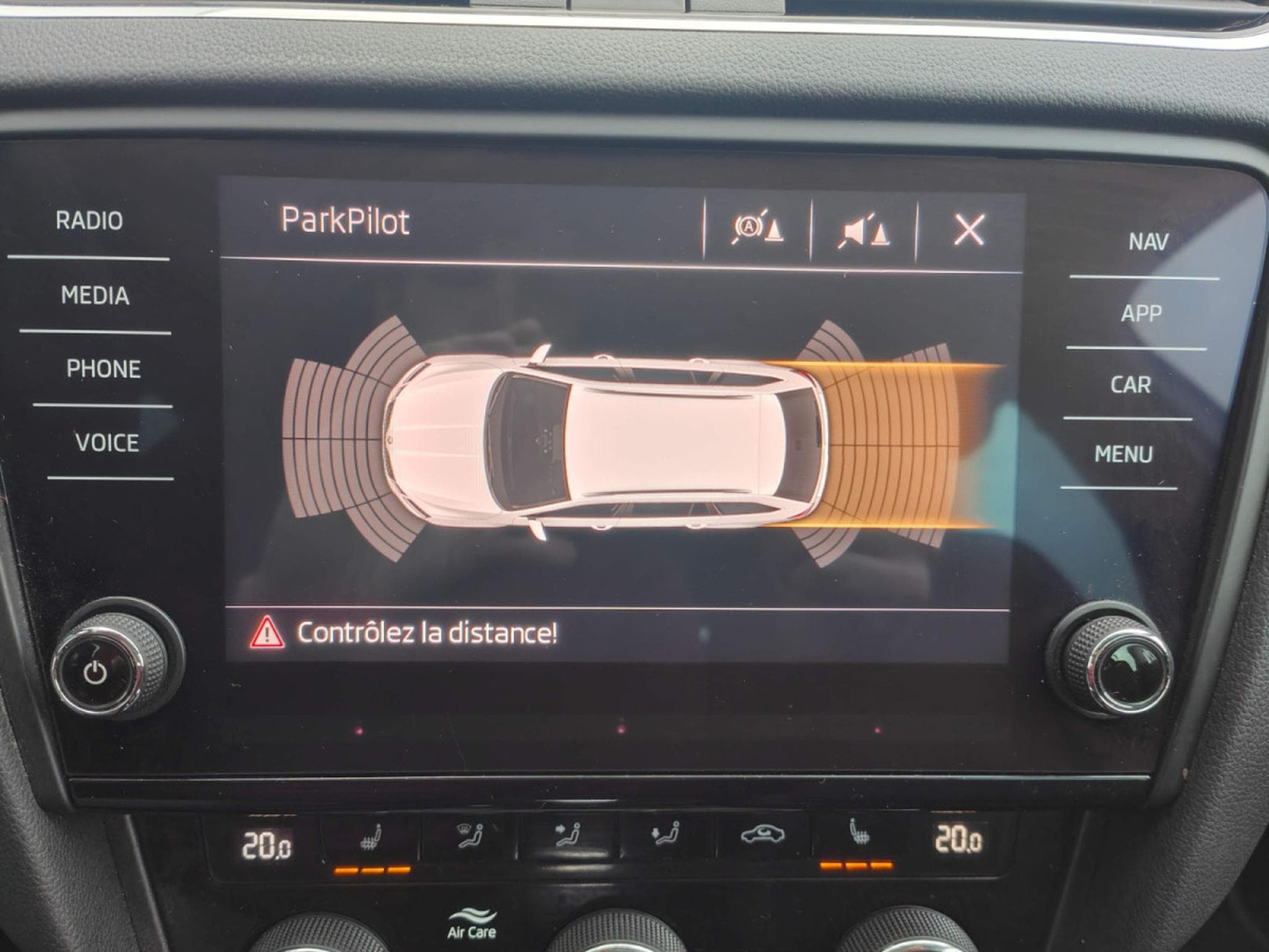 Skoda Octavia 1.6 TDI DSG CARPLAY APS AV/AR SIEGES CHAUFFANTS CRUISE (2019) - Foto 26
