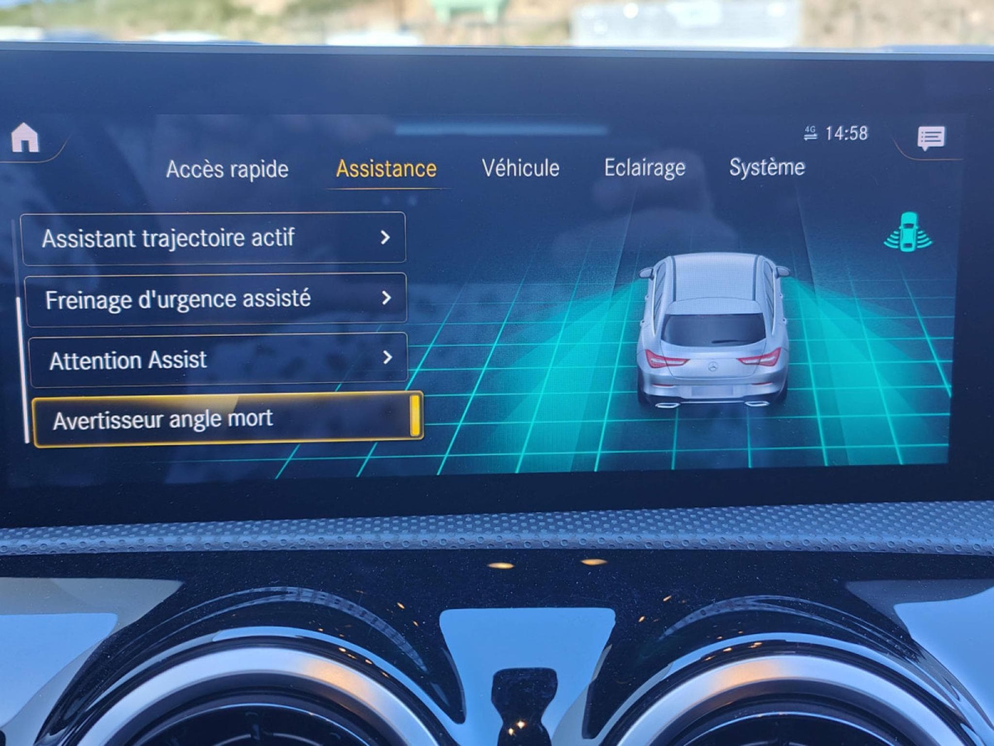 Mercedes CLA 180 1.3 SB PACK AMG CAMERA GPS CARPLAY (2020) - Foto 19