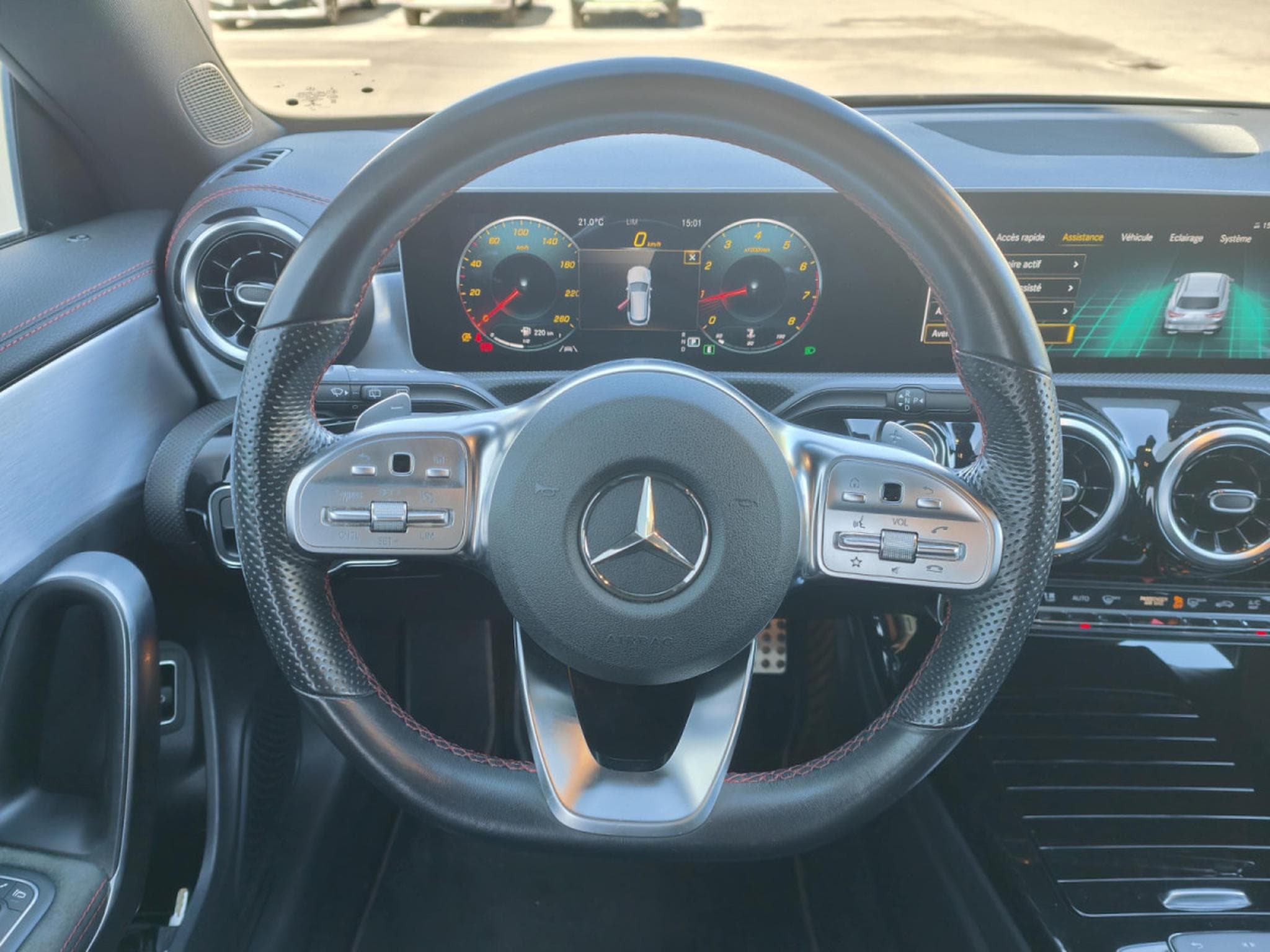 Mercedes CLA 180 1.3 SB PACK AMG CAMERA GPS CARPLAY (2020) - Foto 28