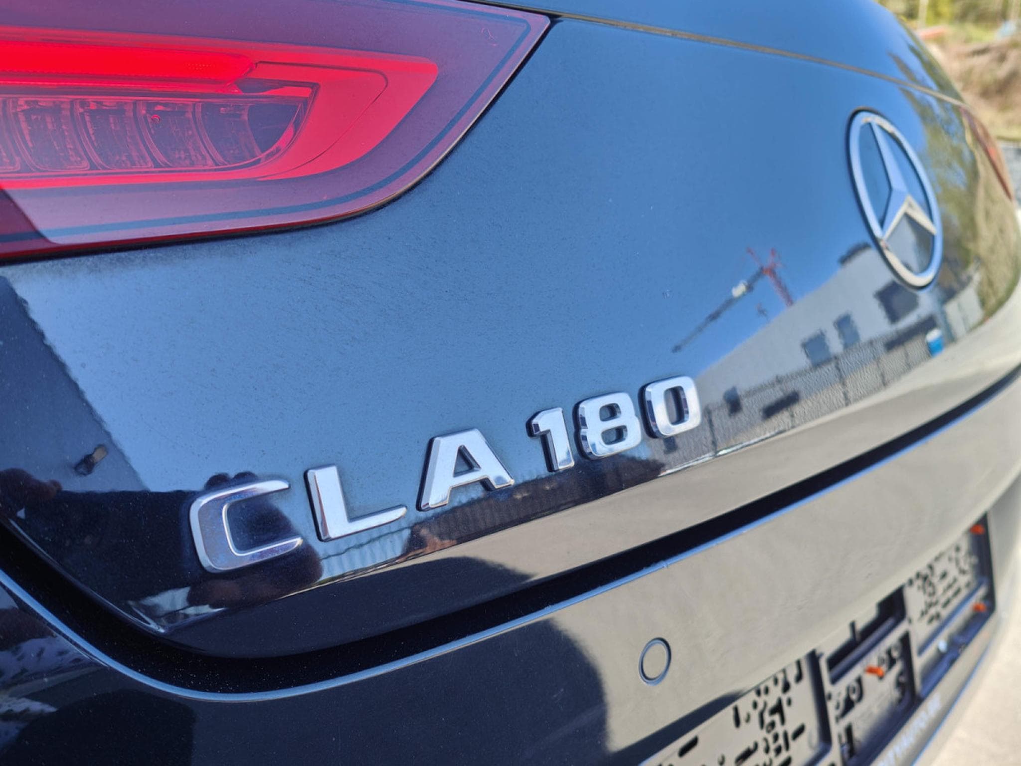 Mercedes CLA 180 1.3 SB PACK AMG CAMERA GPS CARPLAY (2020) - Foto 29