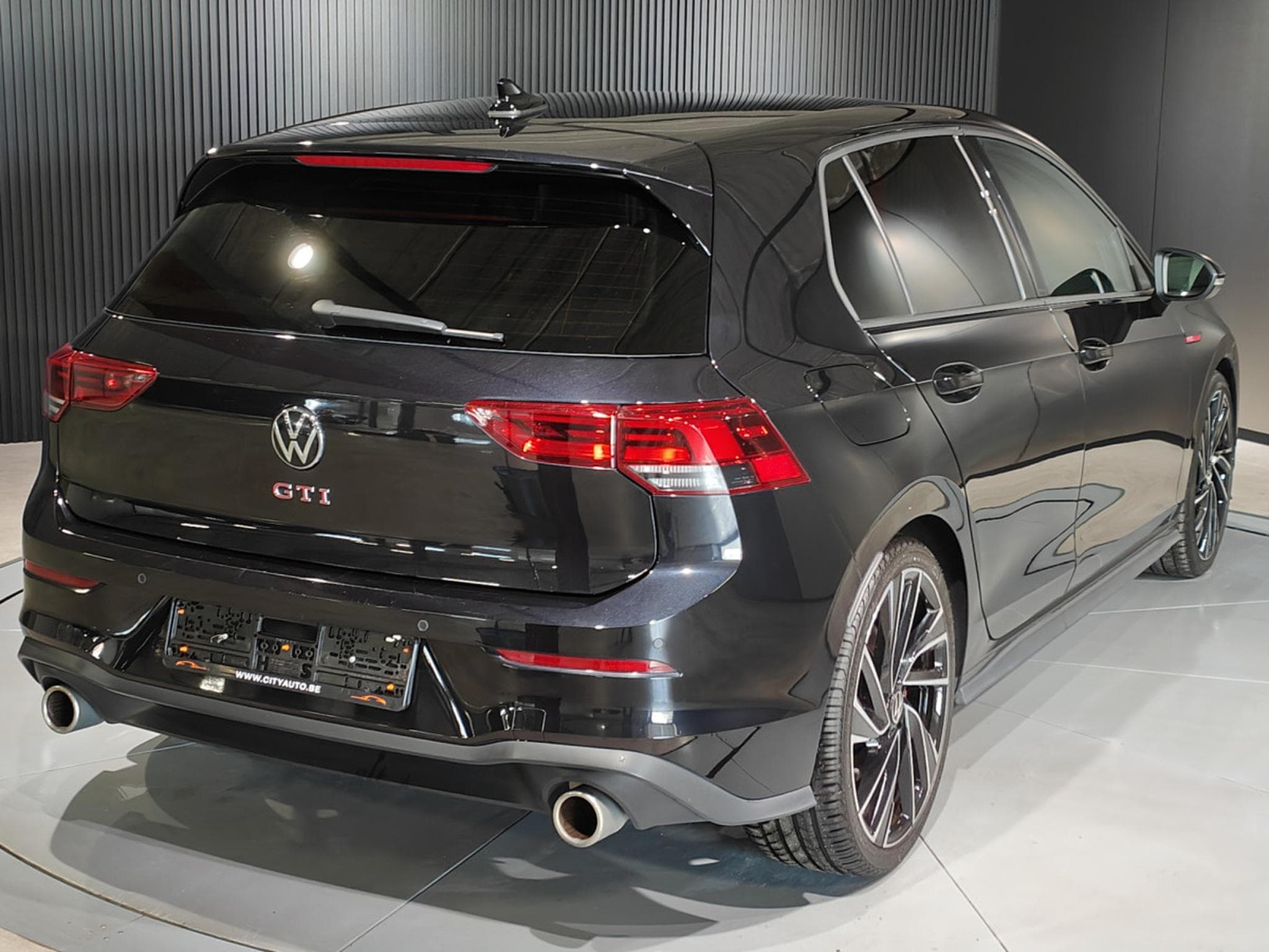 VW Golf GTI 2.0 TSI DSG CARPLAY ECLAIRAGE AMBIANCE GPS LED (2022) - Foto 3
