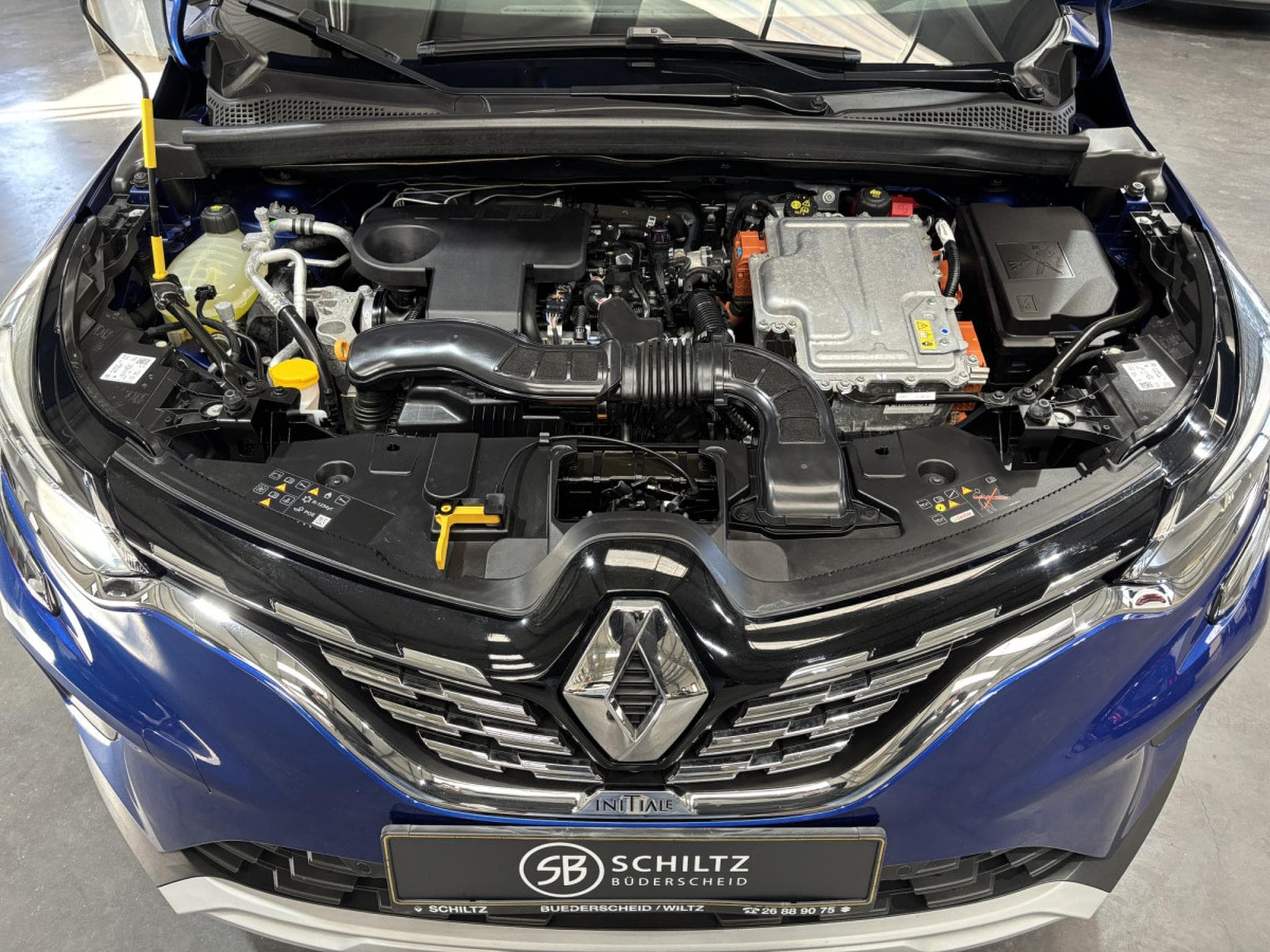 Renault Captur 1.6 INITIALE PARIS PLUG-IN (2022) - Photo 9