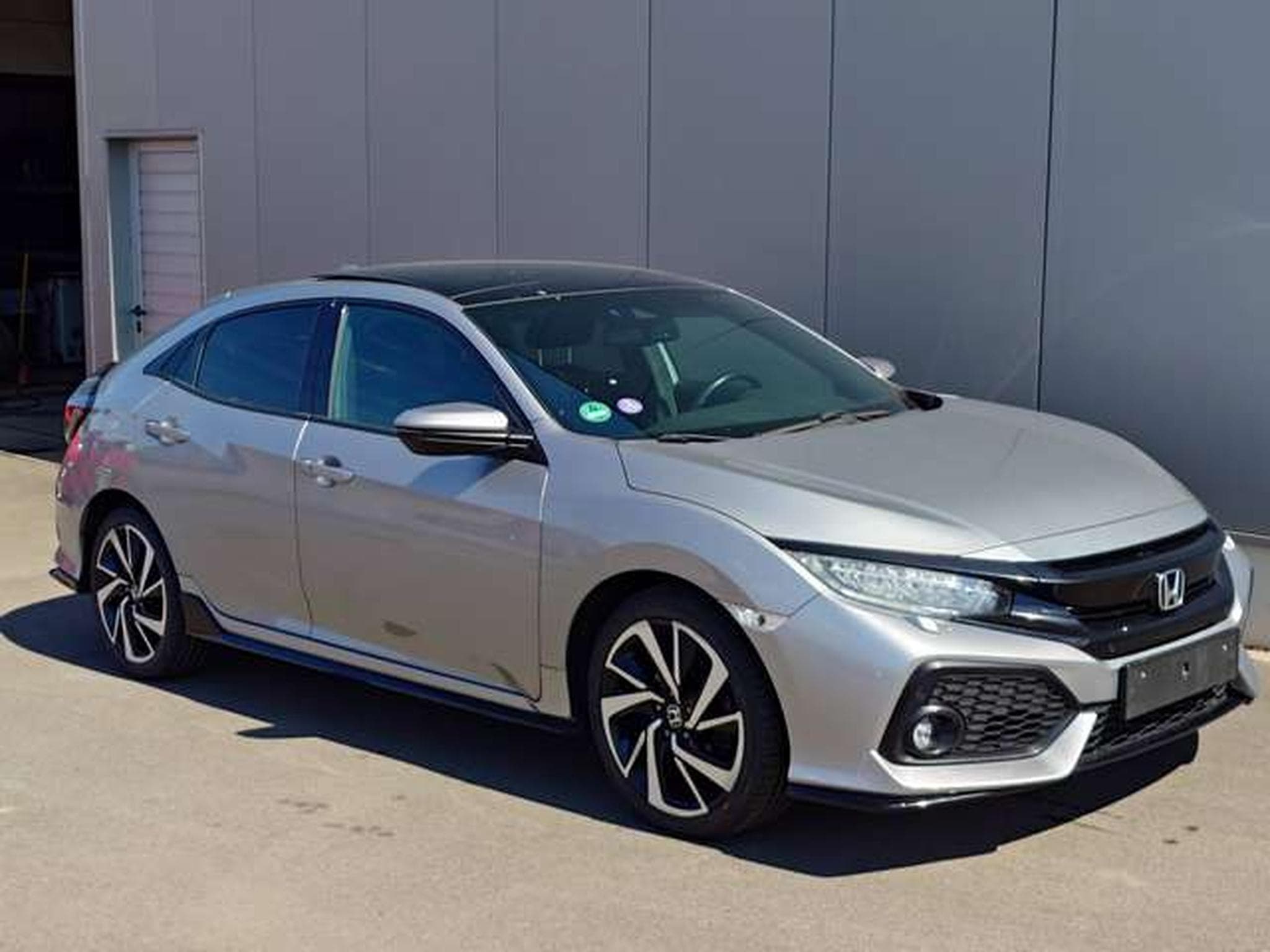 Honda Civic Civic 1.5 i-VTEC Sport  (EU6.2) (2018) - Photo 3