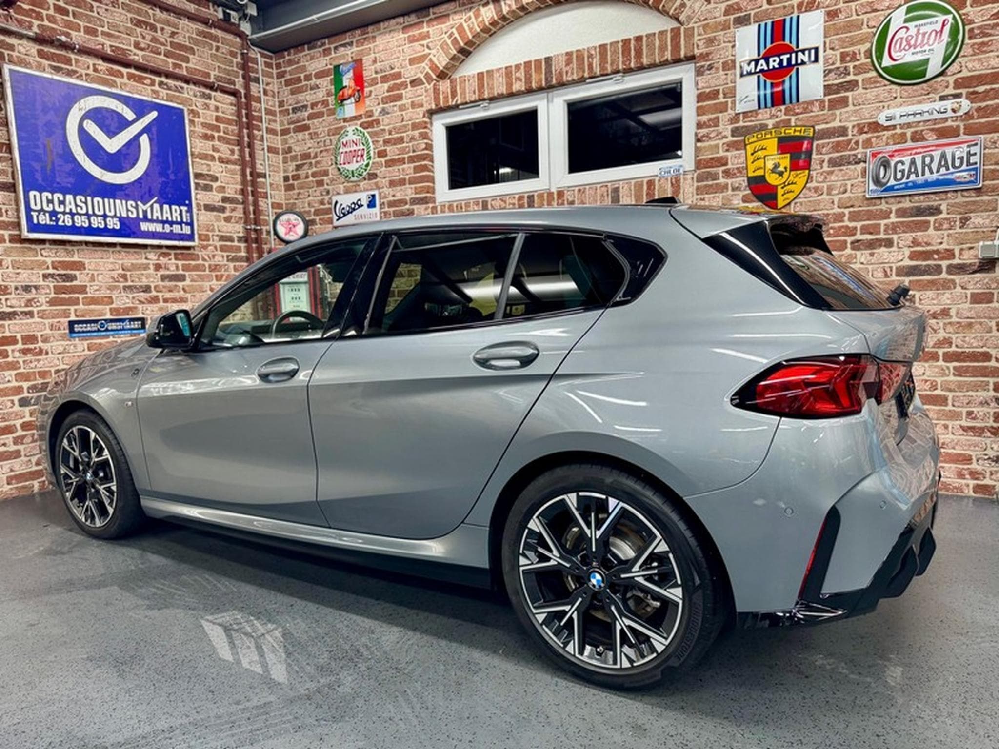 BMW 120 120iA 170cv Auto M-SPORT (New Modèle) (2025) - Photo 2