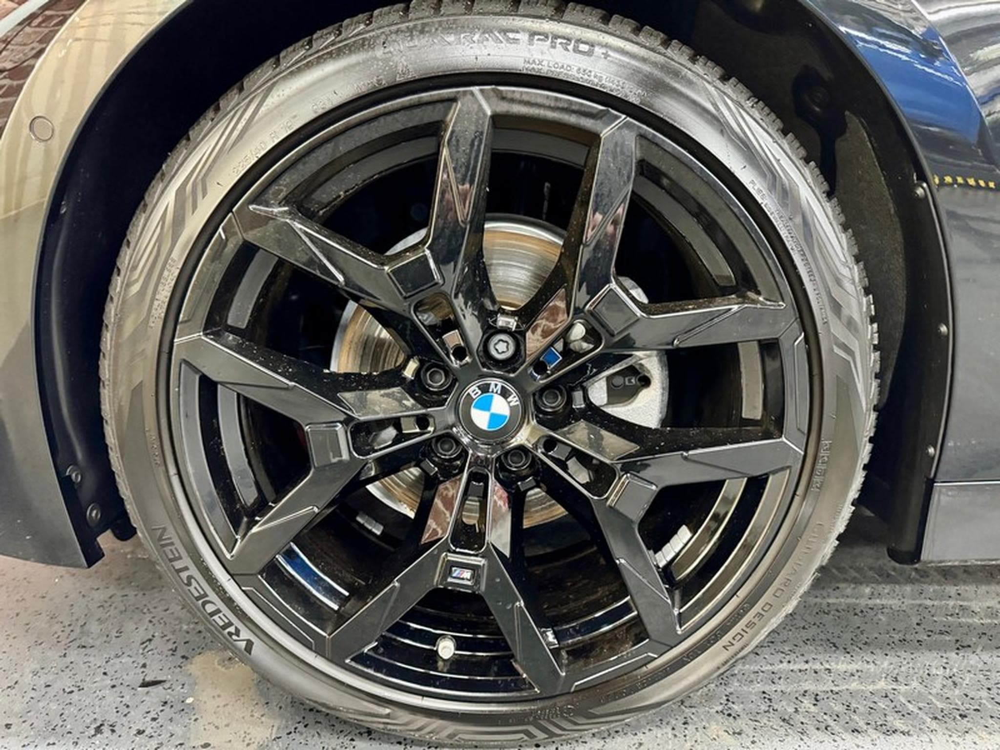 BMW 320 320dA Touring 2.0 190cv Auto M-SPORT (2025) - Photo 3