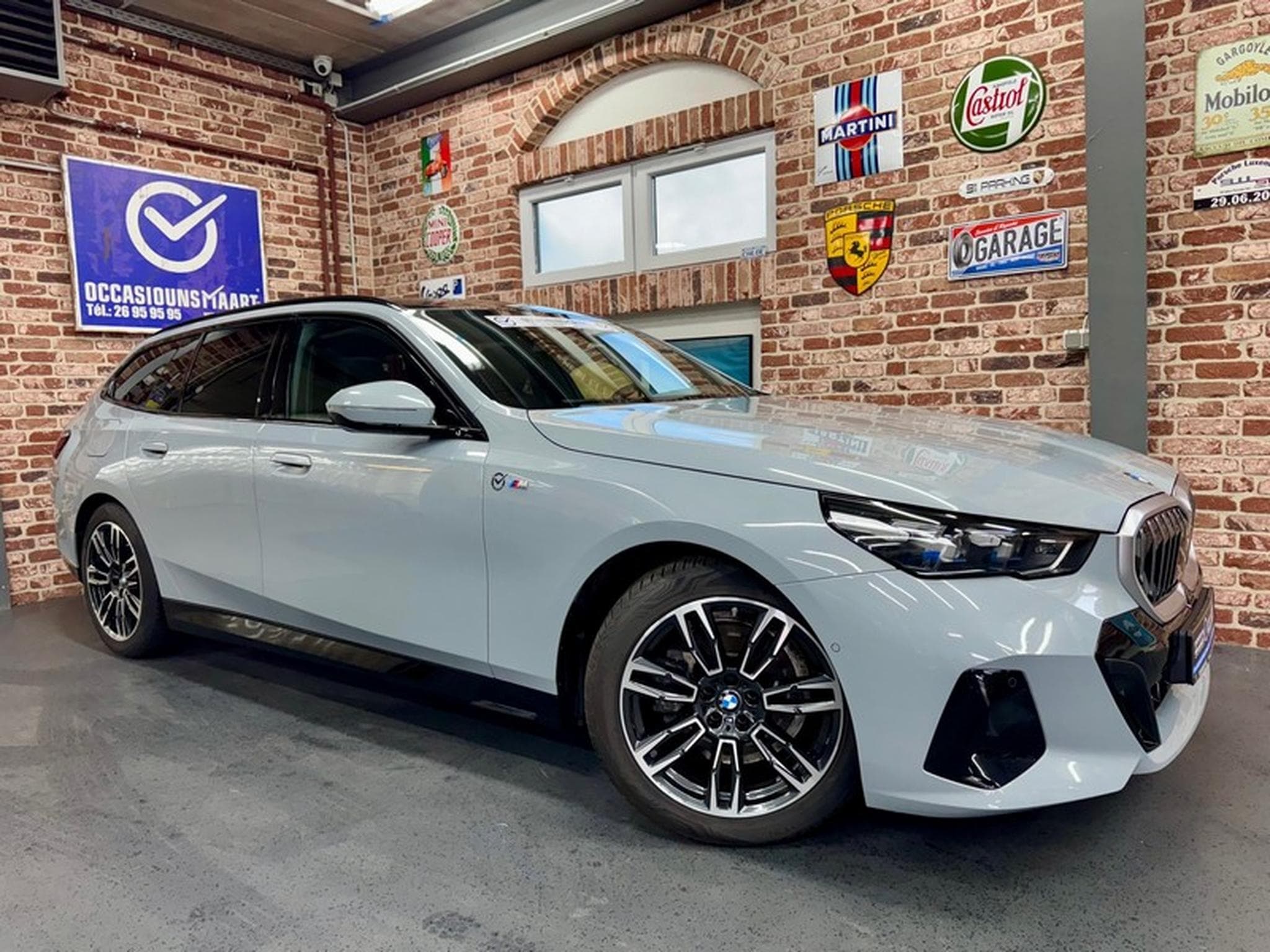 BMW 520 520dA Touring 2.0 197cv Auto xDrive M-SPORT (2025) - Photo 1