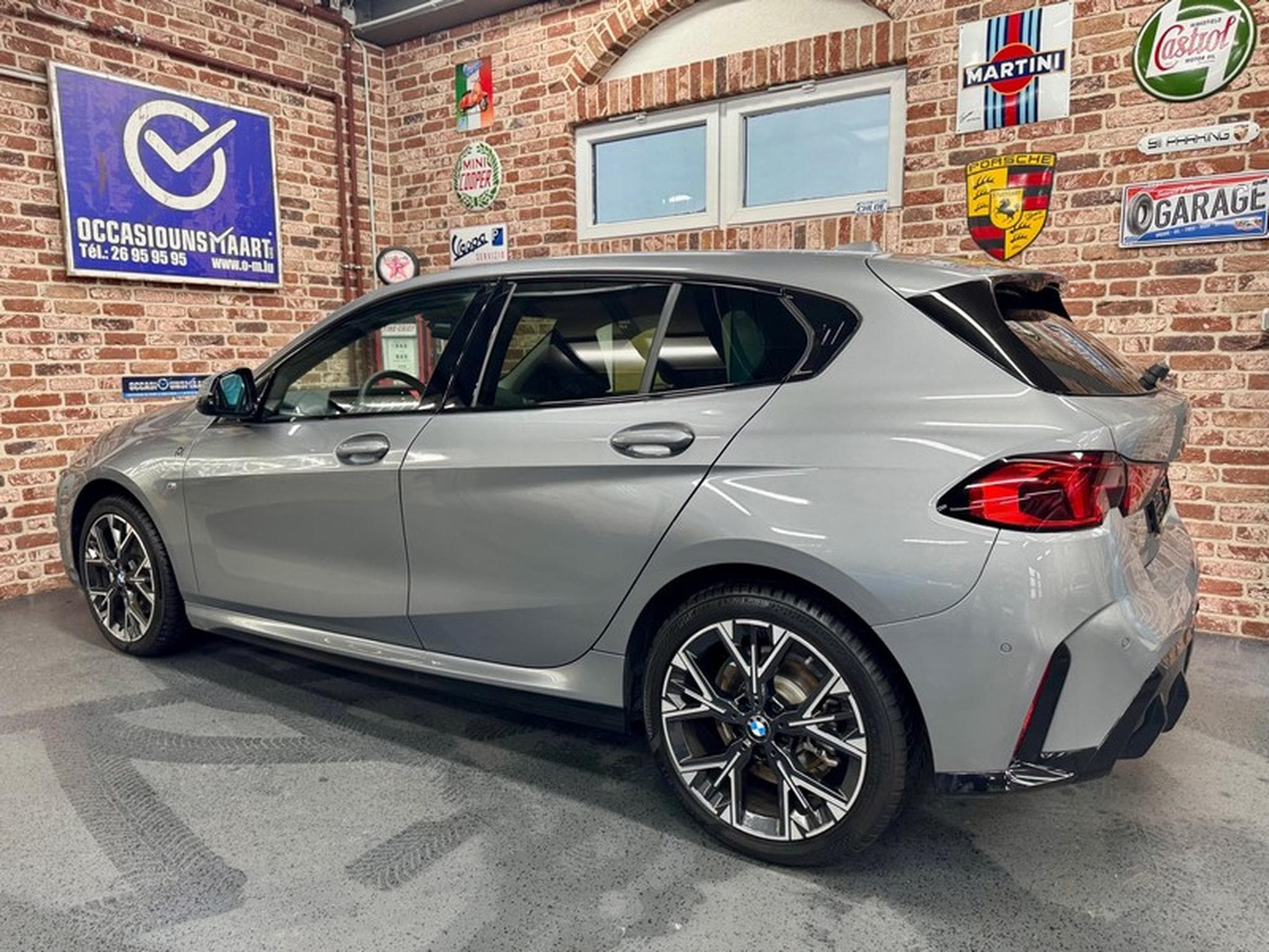 BMW 120 120iA 170cv Auto M-SPORT Design (New Modèle) (2025) - Foto 2