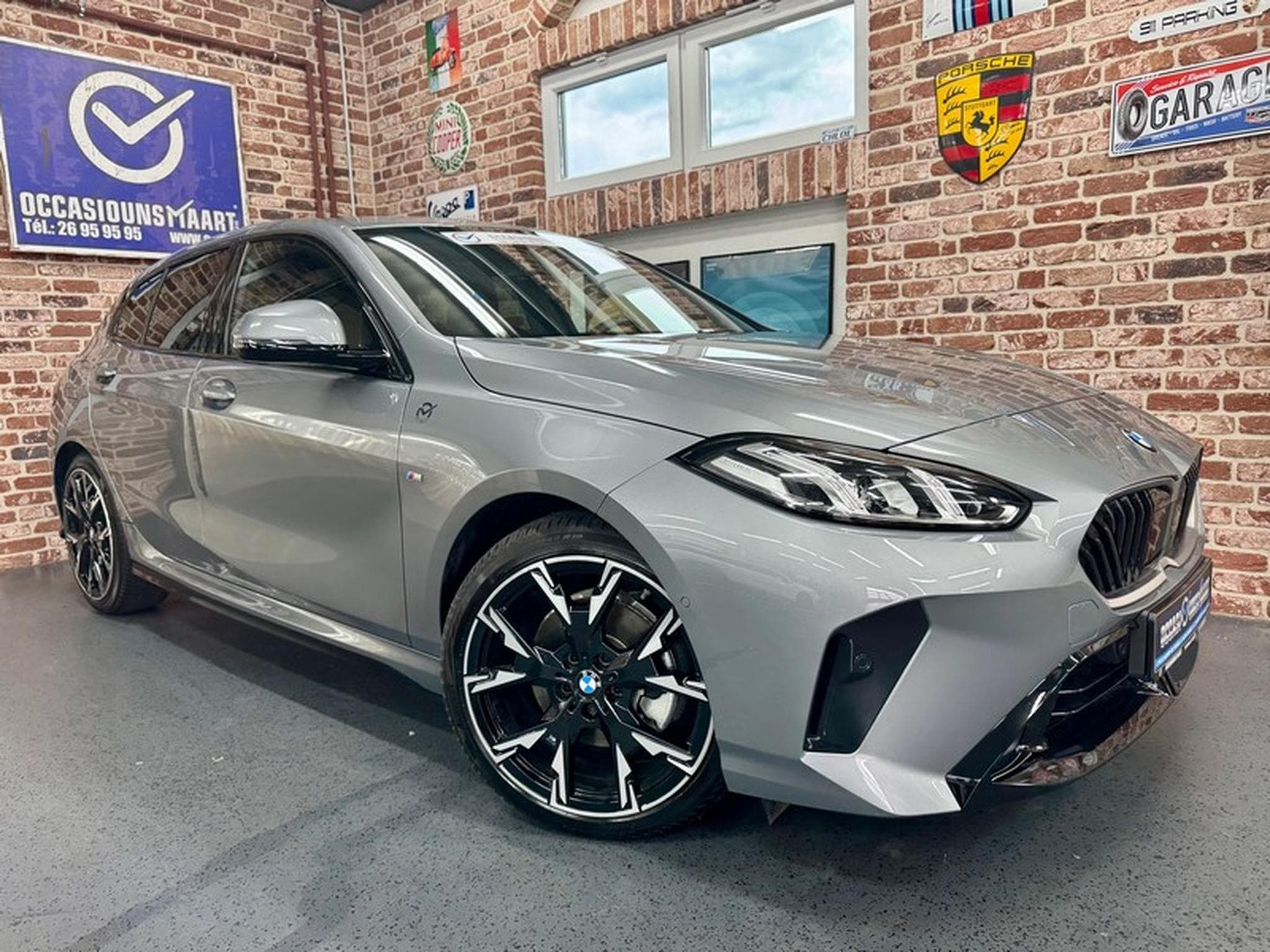 BMW 120 120iA 170cv Auto M-SPORT (New Modèle) (2024) - Foto 1