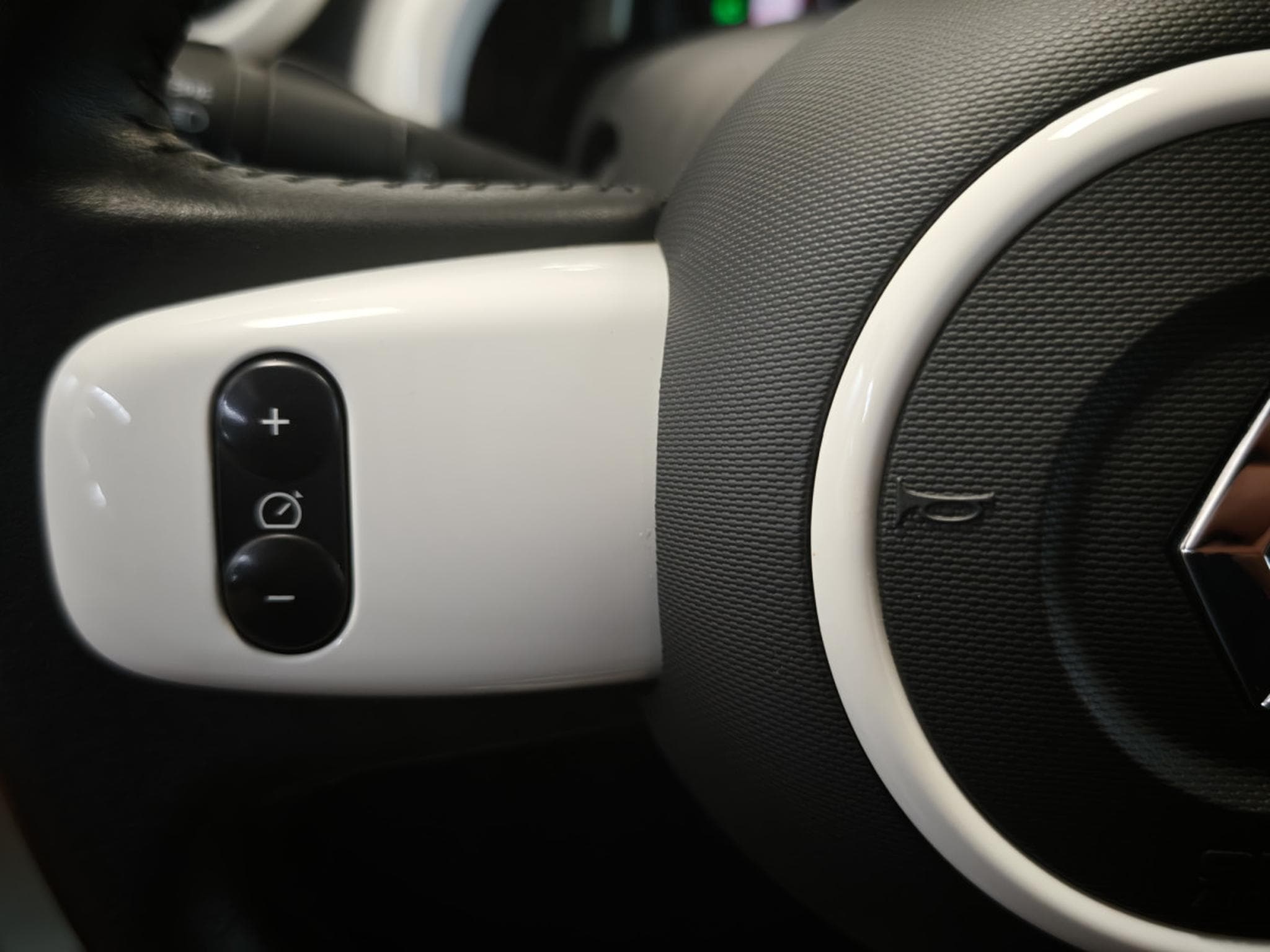 Renault Twingo ZE Vibes ZE (2021) - Photo 14